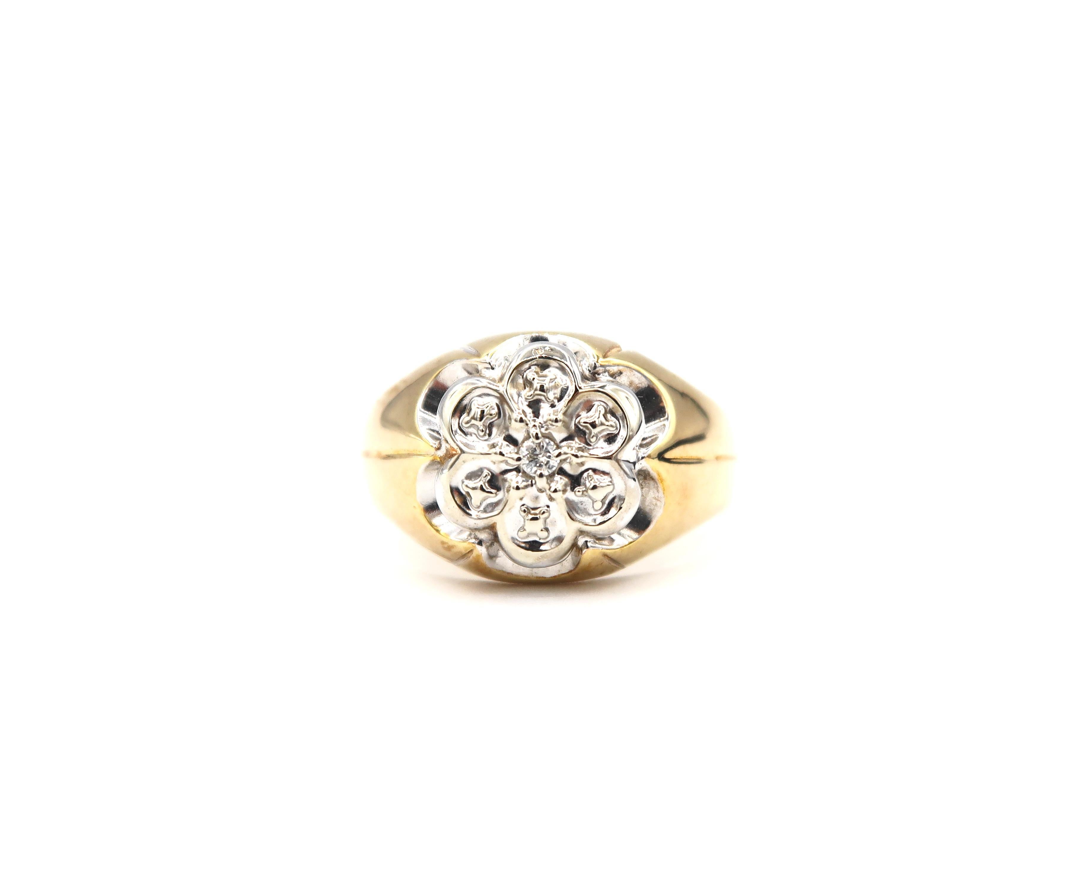 Traditional 6 Petals Mens Ring in 10 Karat Yellow Gold and White Gold with Centre Diamond

Please let us know should you wish to have the ring resized or engraved. 

Ring size: US 10, UK T

Gold: 10K 5.955g.
Diamond: 0.04ct.