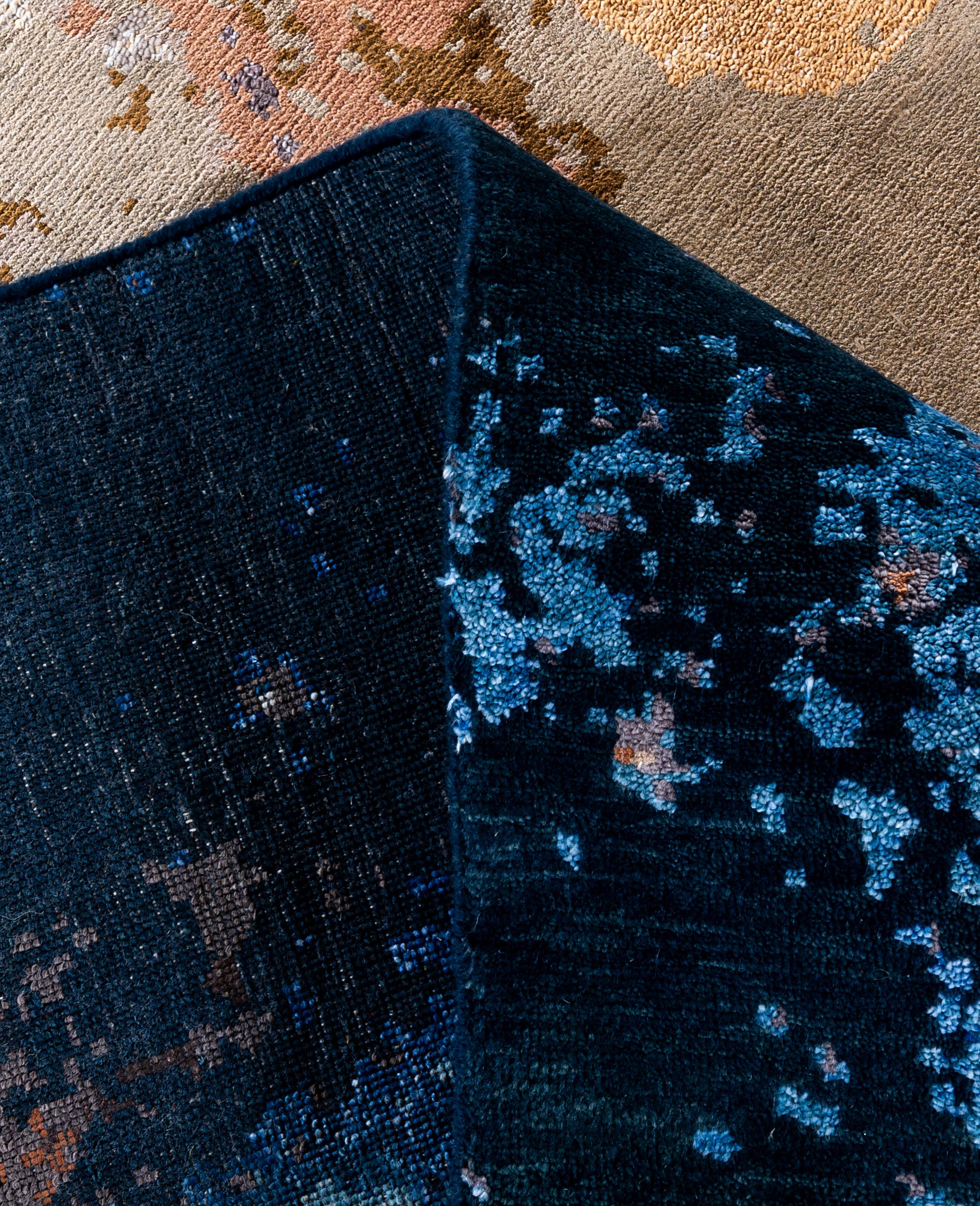 XXI secolo e contemporaneo Traditional Abstract Silk, Wool Hand Knotted Navy Area Rugs 8' 2