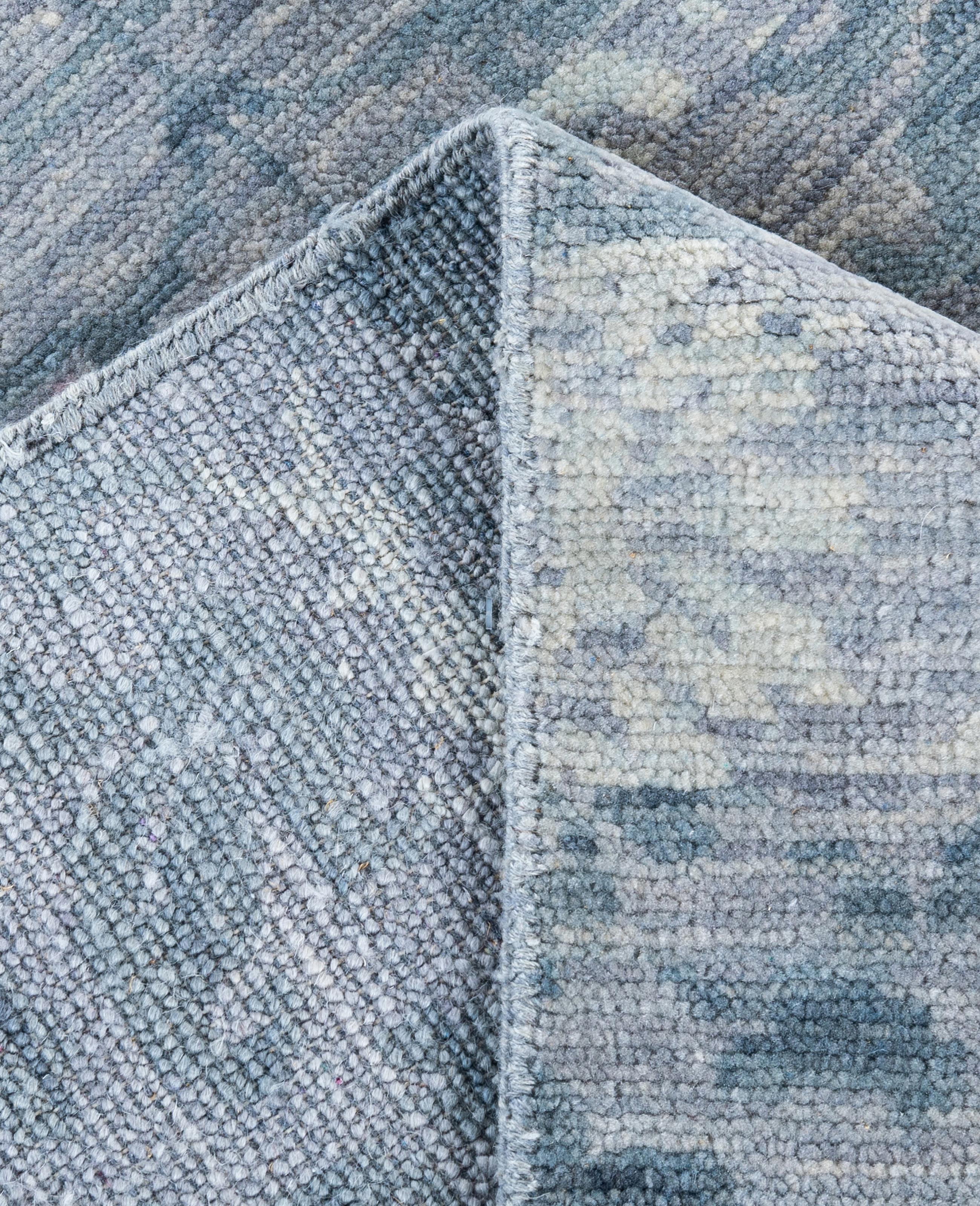 XXI secolo e contemporaneo Traditional Abstract Wool Hand Knoted Gray Area Rugs 8' 0