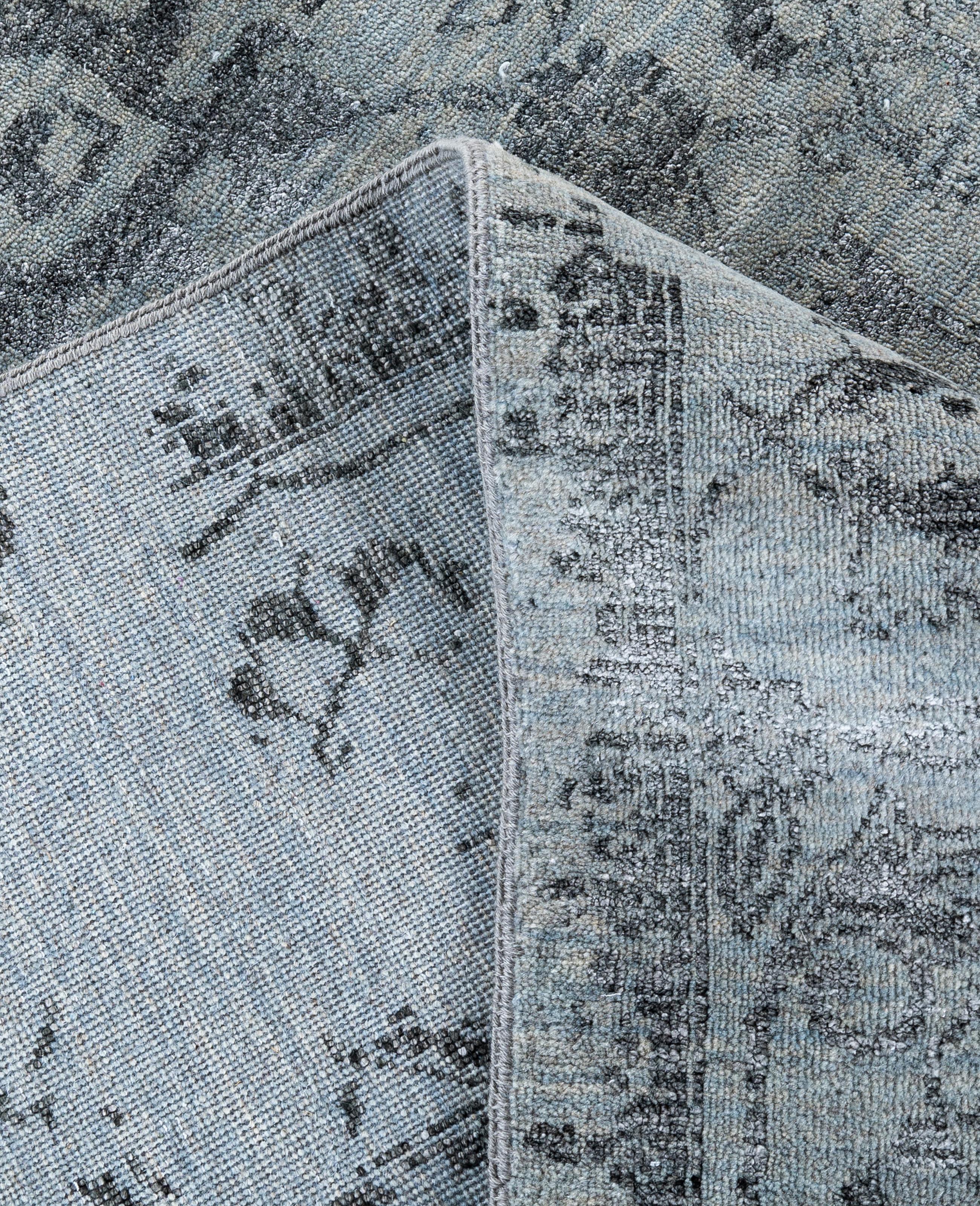XXI secolo e contemporaneo Traditional Abstract Wool, Silk Hand Knotted Gray Area Rugs 8' 0
