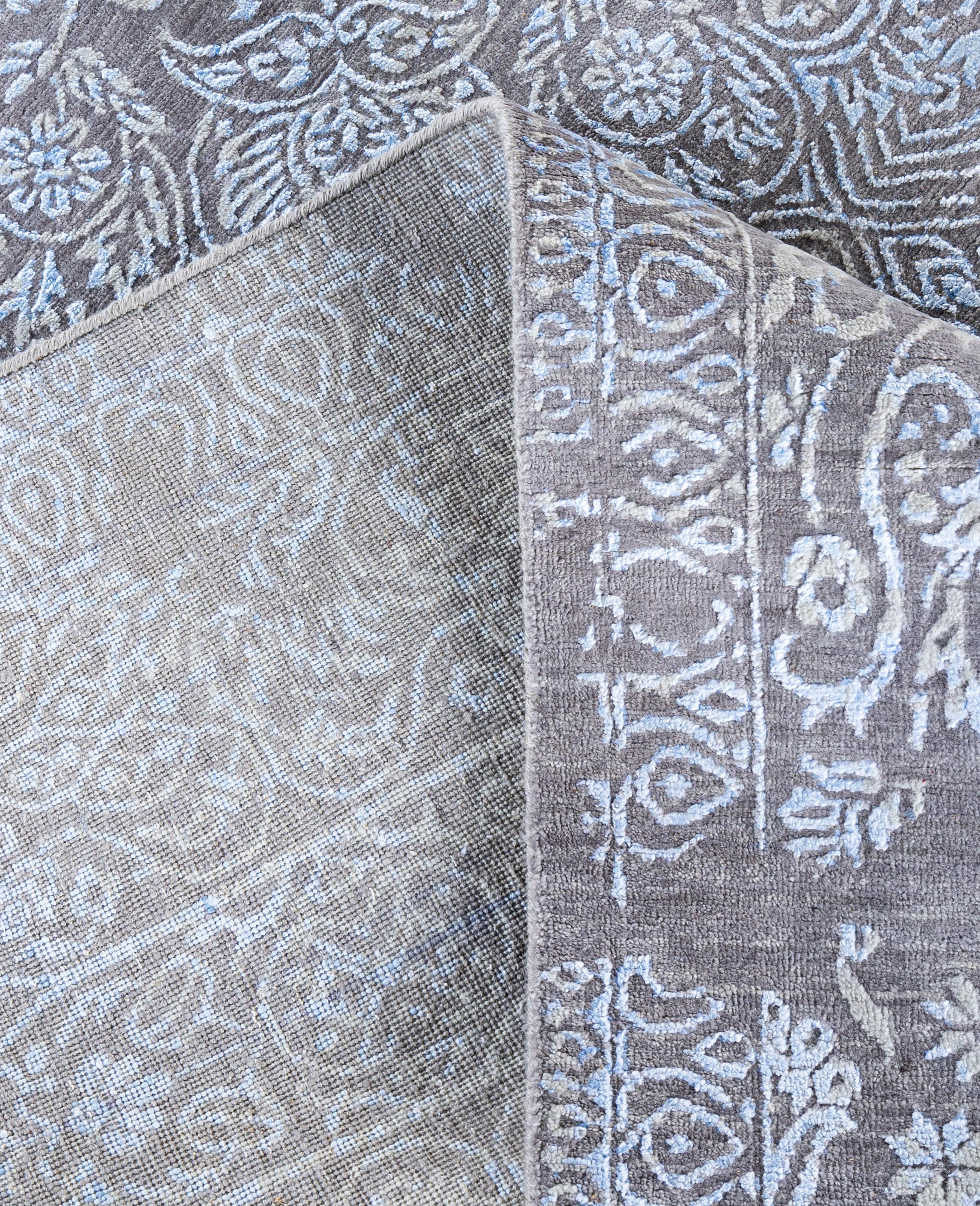 XXI secolo e contemporaneo Traditional Abstract Wool, Silk Hand Knotted Gray Area Rugs 9' 0