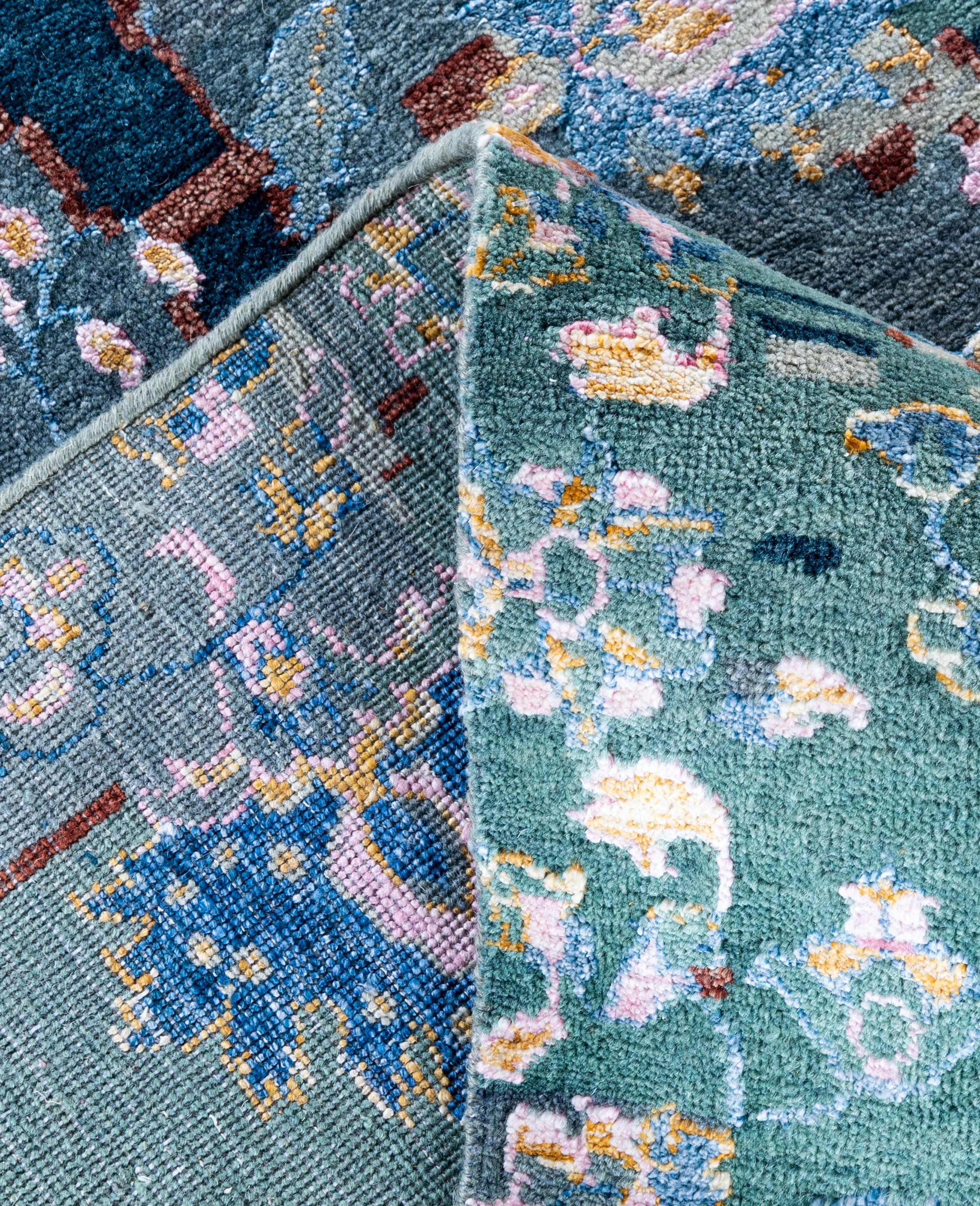 XXIe siècle et contemporain Tapis traditionnel abstrait en laine et soie noué à la main gris 9' 2