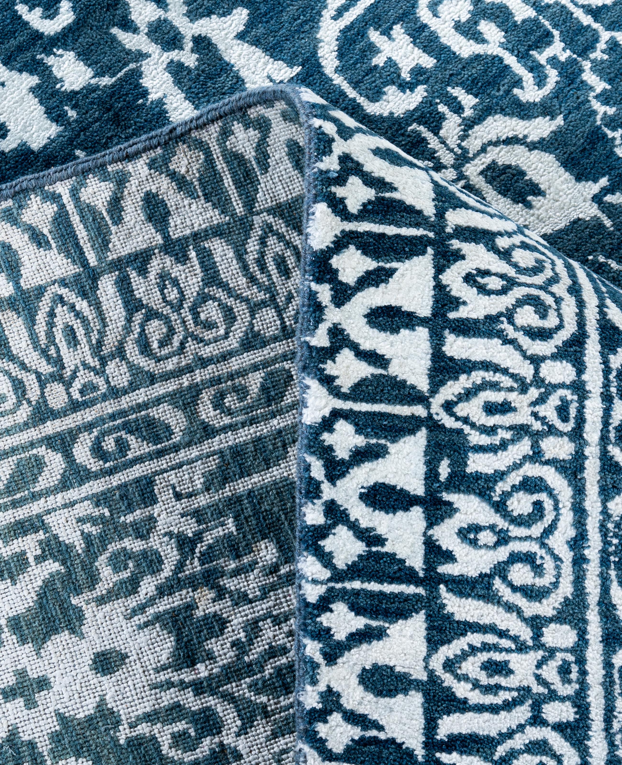 XXI secolo e contemporaneo Traditional Abstract Wool, Silk Hand Knoted Navy Area Rugs 9' 2