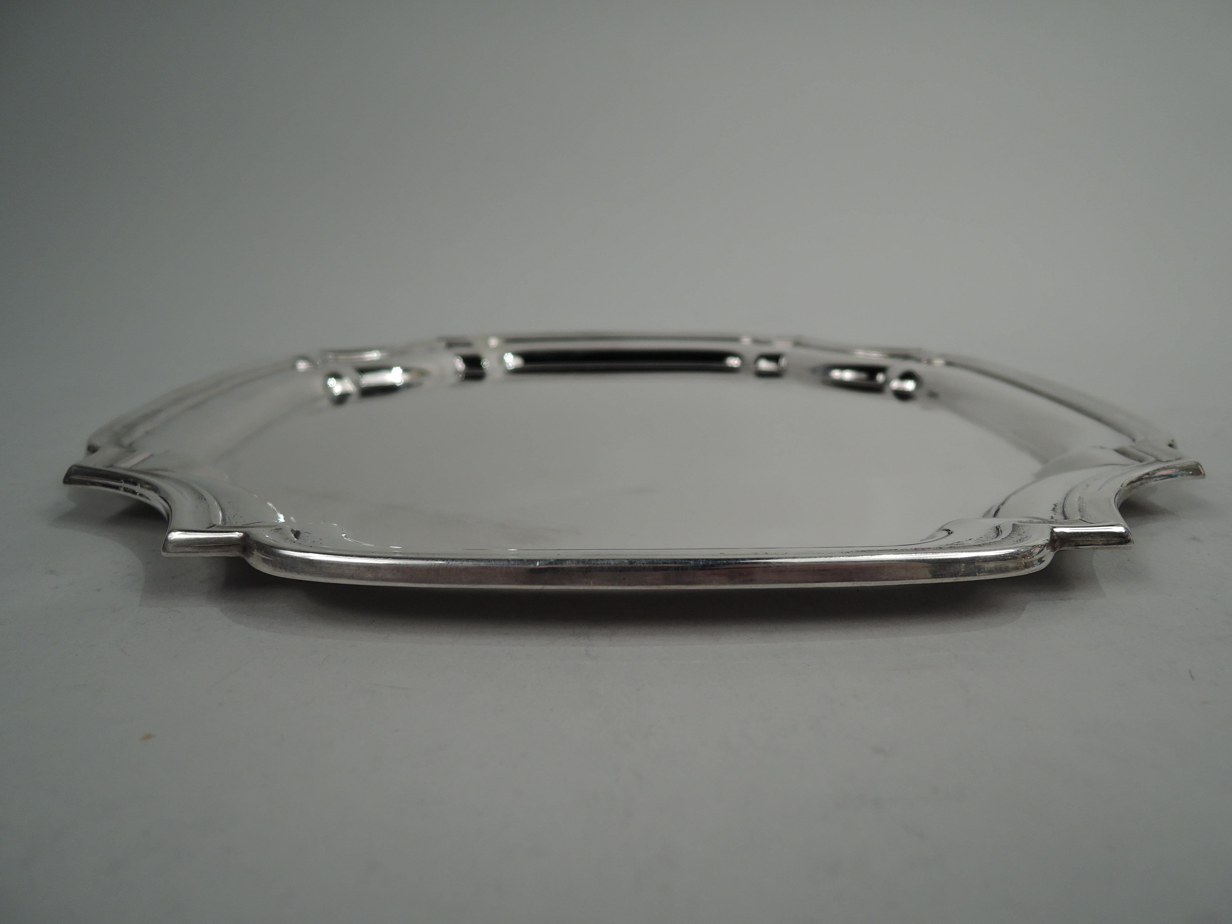 Traditional Georgian sterling silver tray. Made by Lunt Silversmiths in Greenfield, Mass. Square cartouche with molded curvilinear rim. Fully marked including maker’s stamp and S3S. Weight: 17 troy ounces.  