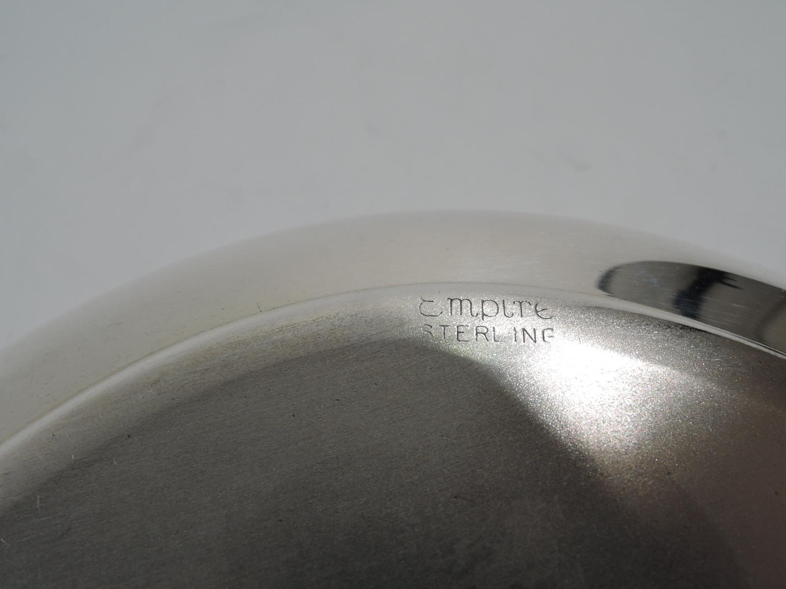 Traditional American Sterling Silver Porringer In Excellent Condition In New York, NY