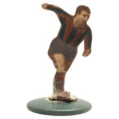 Figure de jeu de football traditionnelle ancienne à boutons, vers 1950