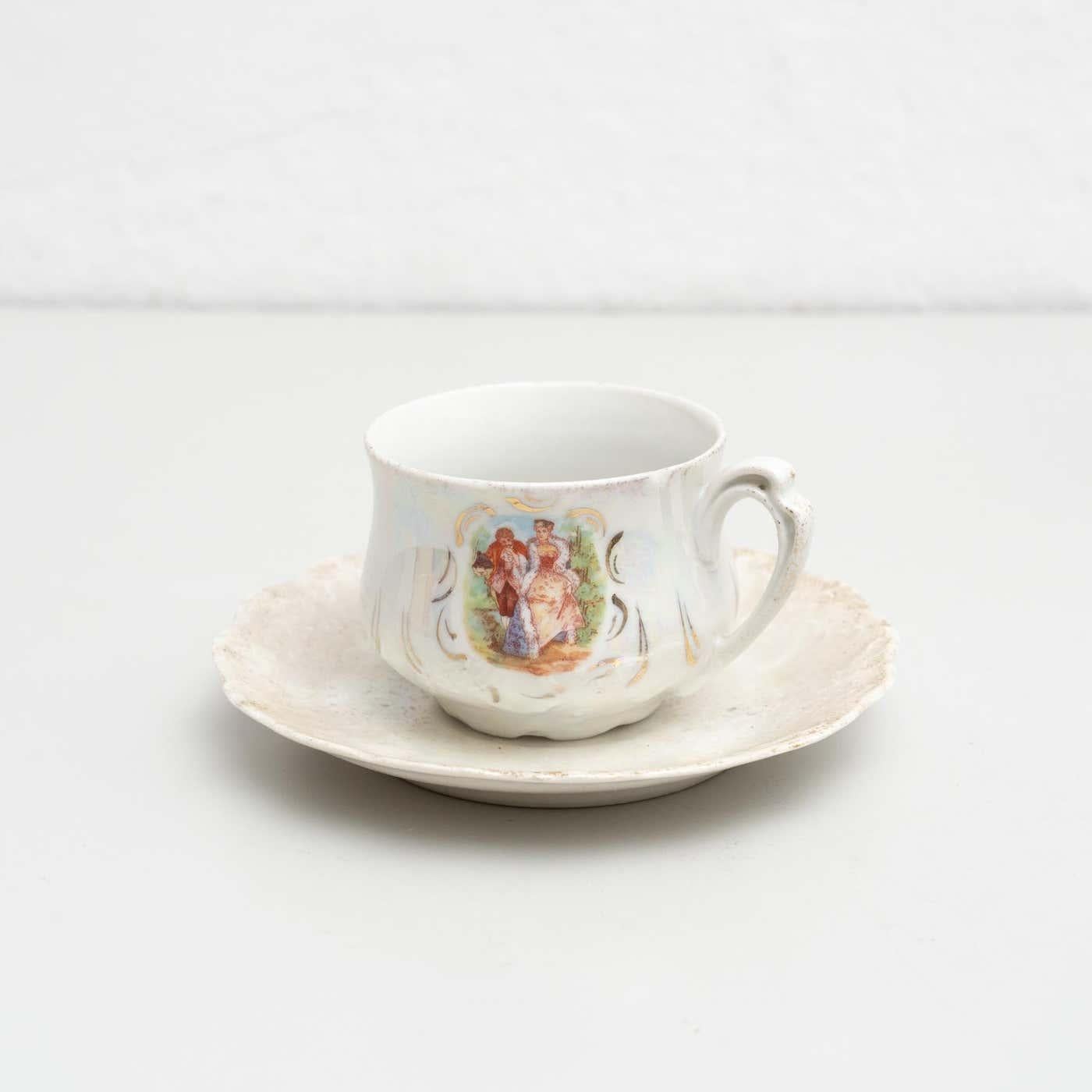 Traditional Antique French Porcelain Coffee Set of 14 Pieces, circa 1940 7