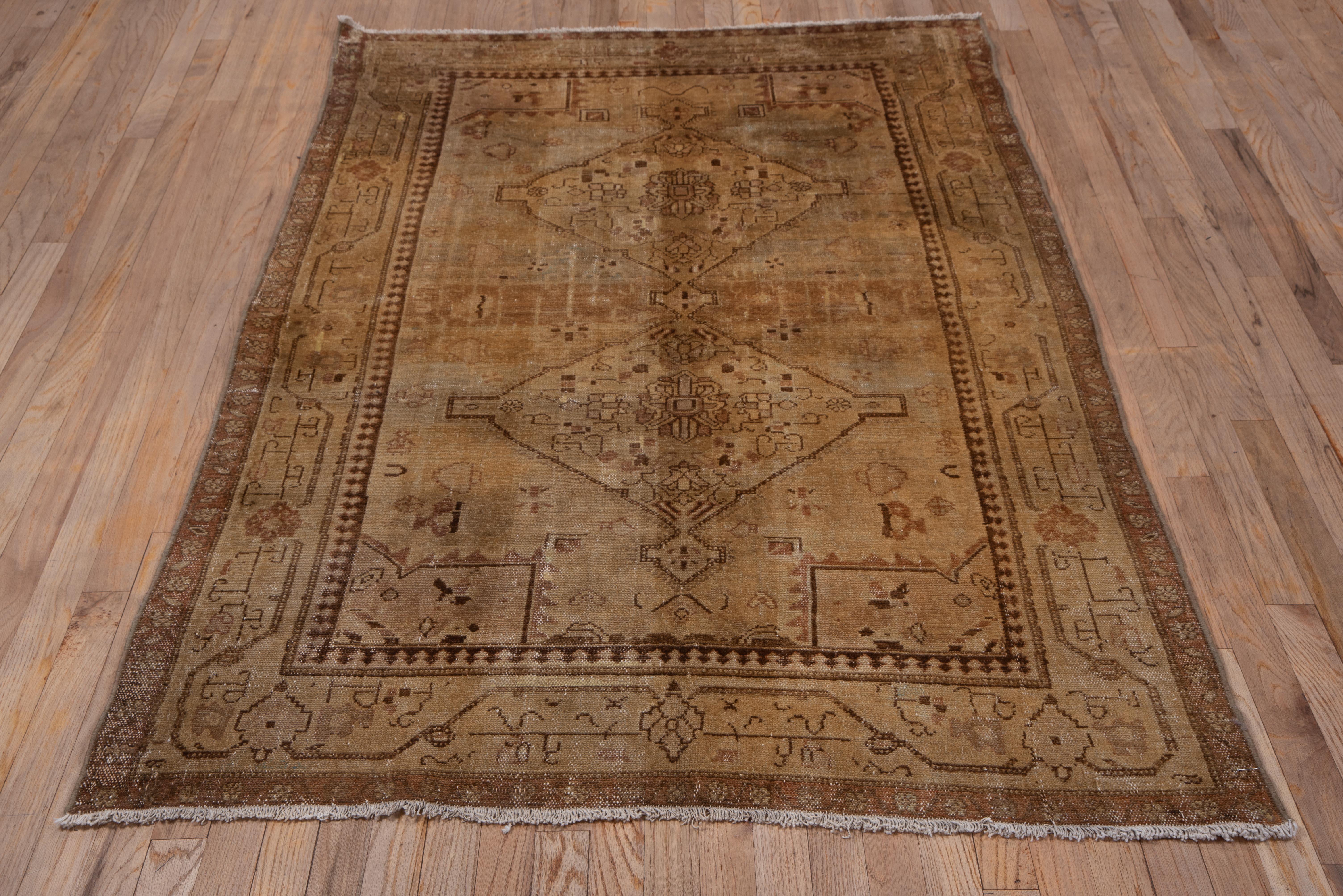 Traditional Antique Hamadan Rug in Rusted Golden Orange - Circa 1930s For Sale 1