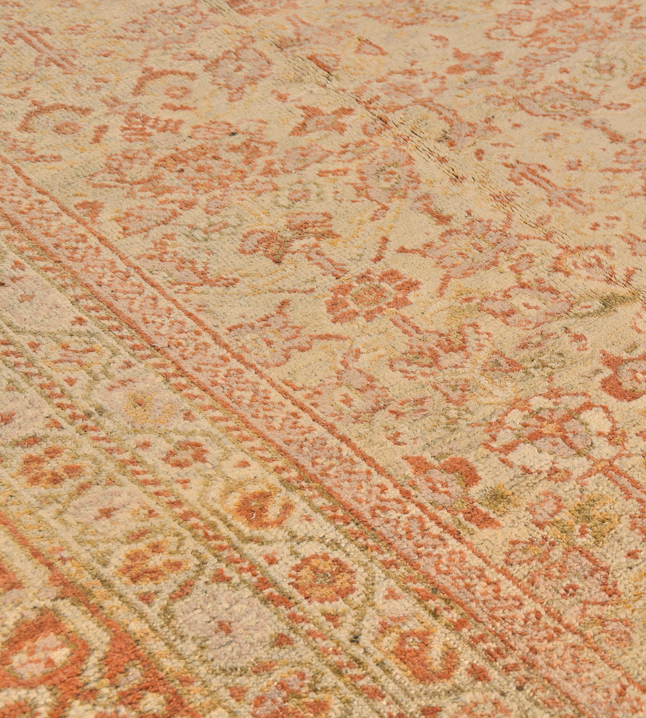 Hand-Knotted Traditional Antique Hand-Woven Floral Persian Ziegler Sultanabad Rug For Sale