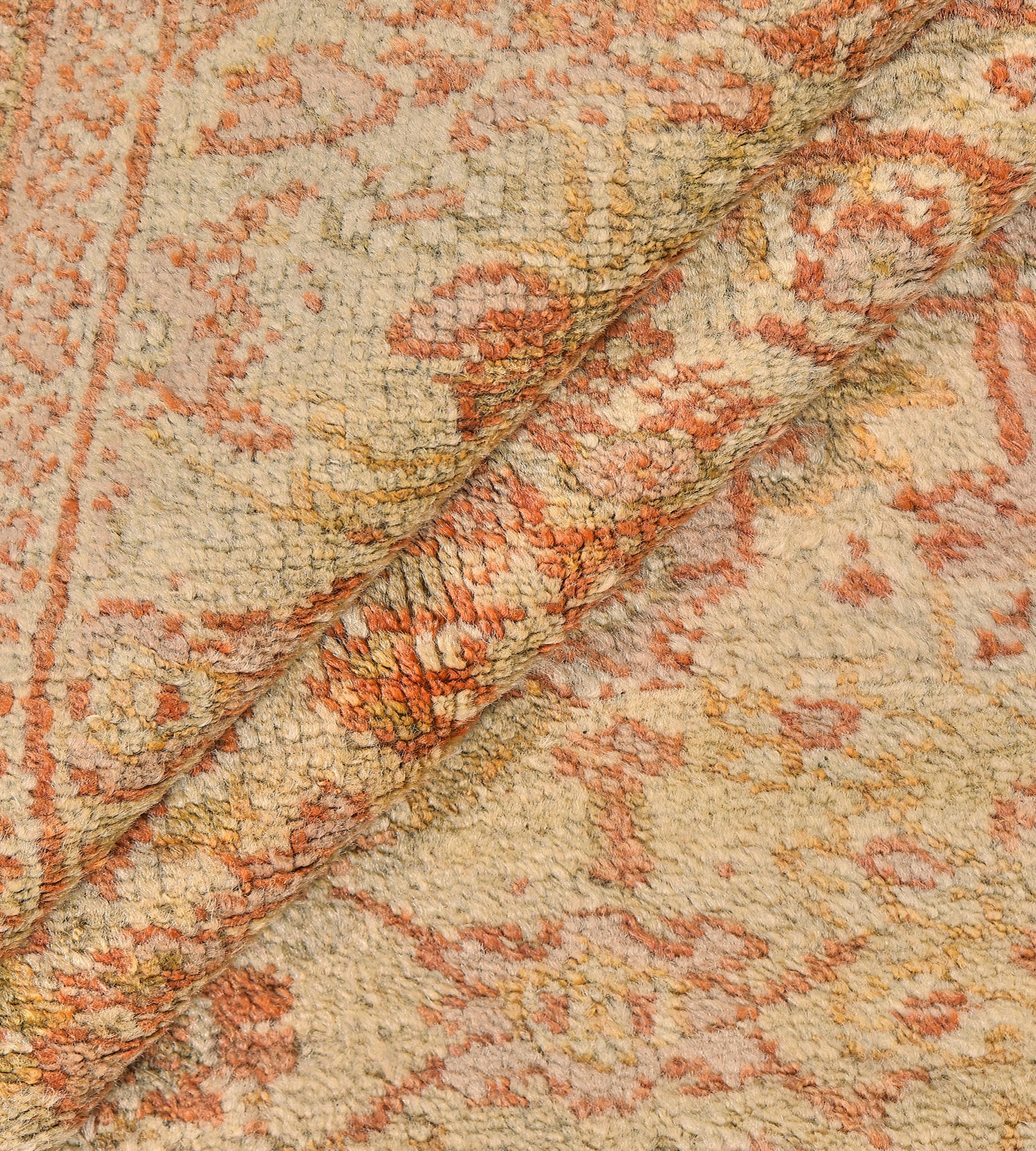 Traditional Antique Hand-Woven Floral Persian Ziegler Sultanabad Rug For Sale 3