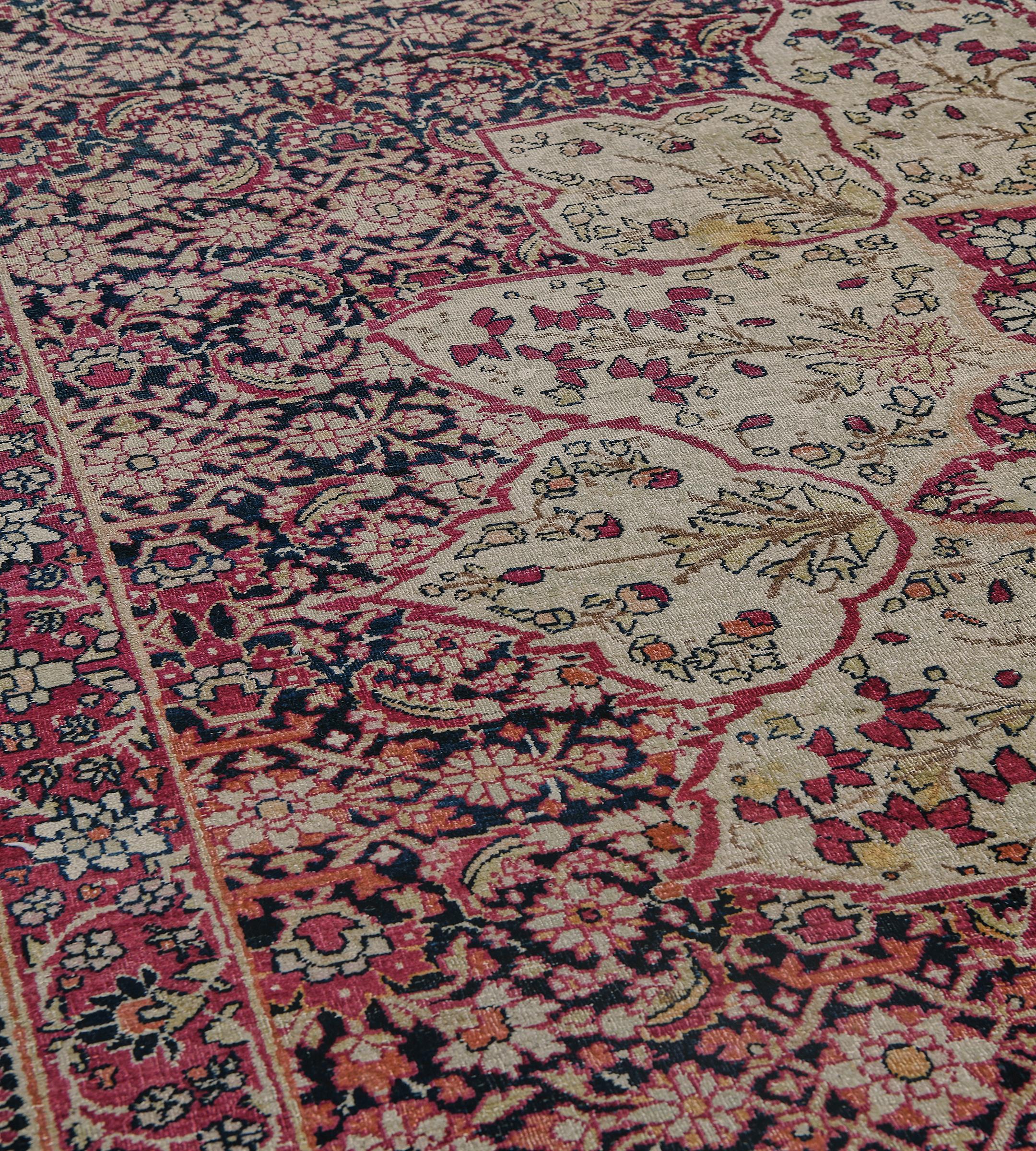 Perse Tapis persan Kerman traditionnel ancien peint en Herati en vente
