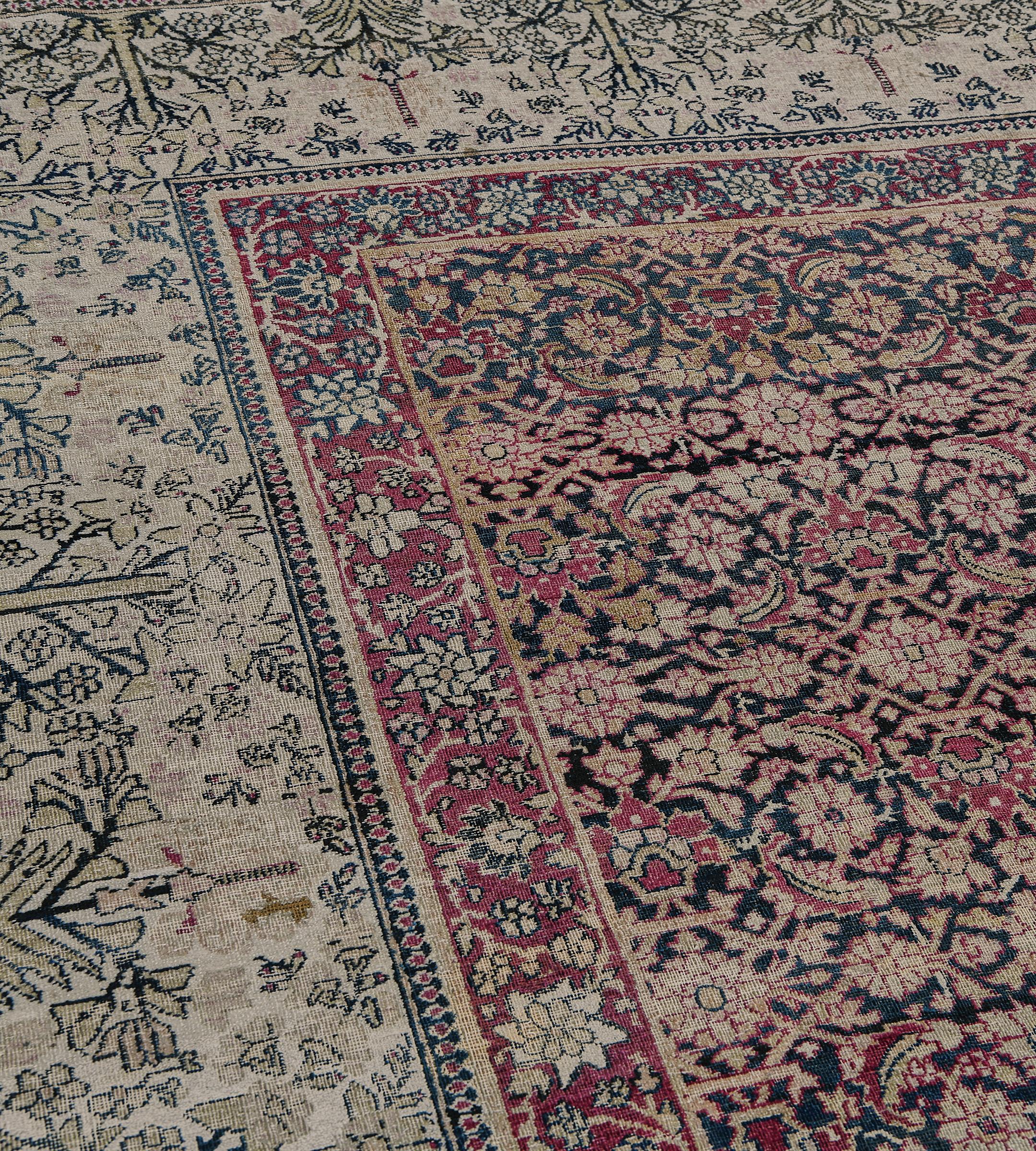 Tapis persan Kerman traditionnel ancien peint en Herati Bon état - En vente à West Hollywood, CA