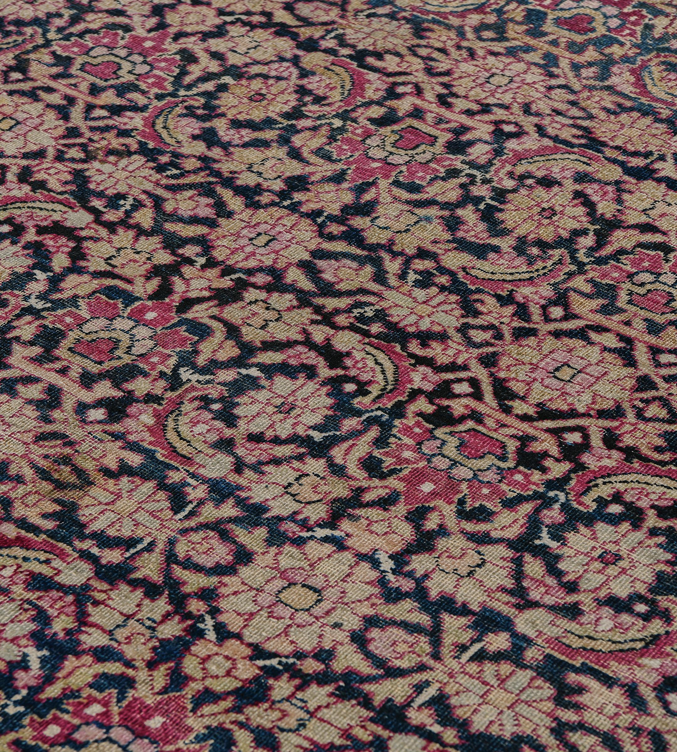 XIXe siècle Tapis persan Kerman traditionnel ancien peint en Herati en vente