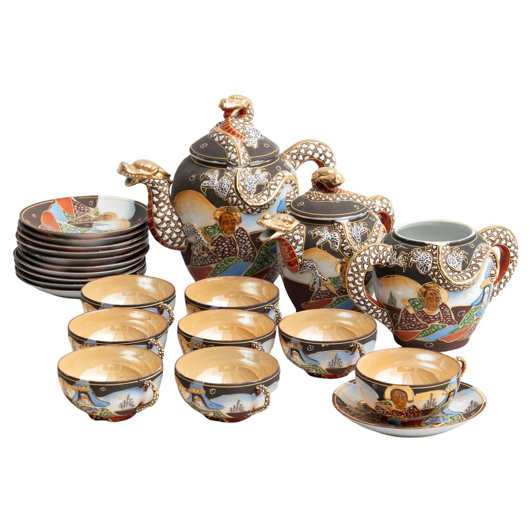 Traditionelles antikes japanisches Porzellan-Teeset, um 1950
