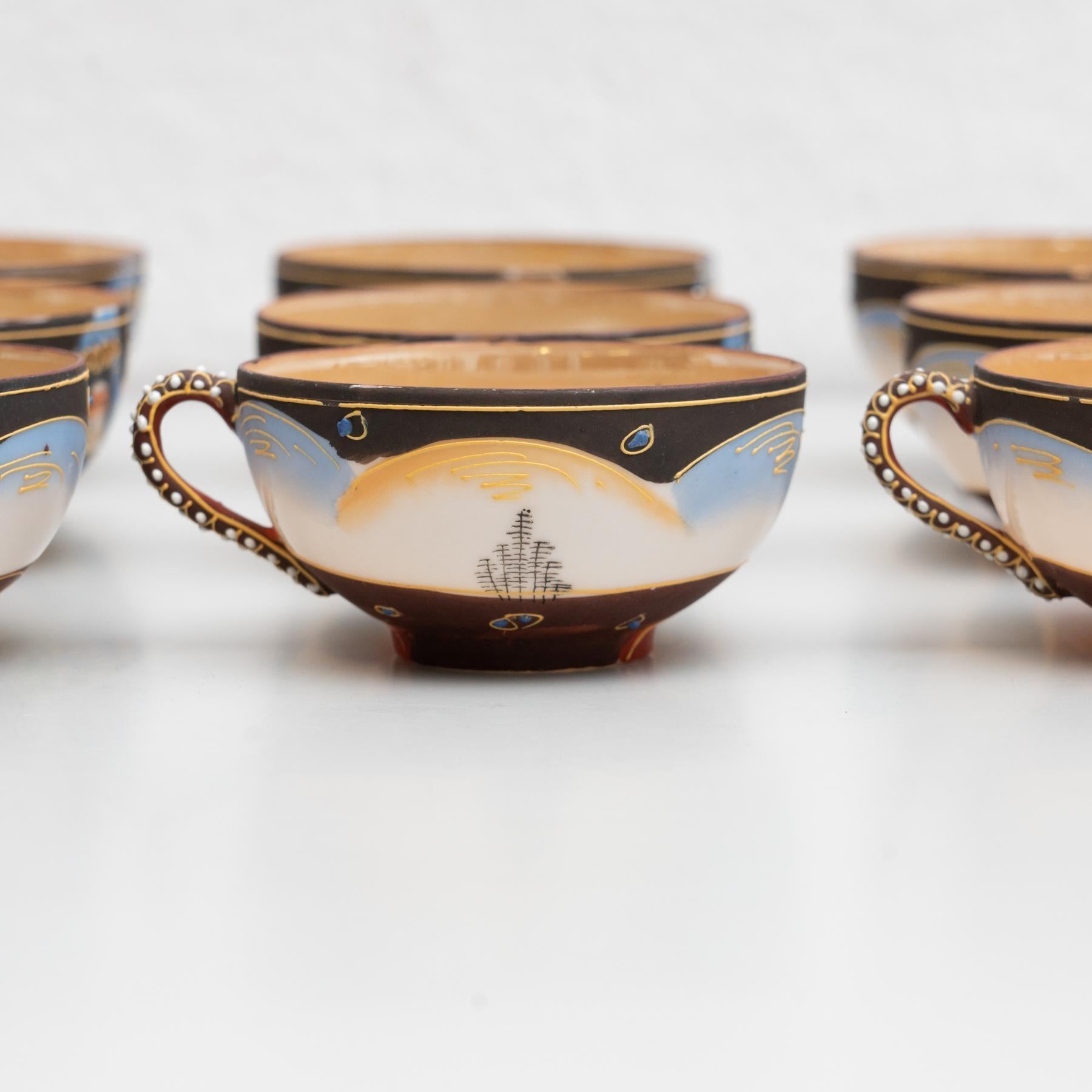 Traditionelles antikes japanisches Porzellan-Teeset mit 23 Pieces, um 1950 6