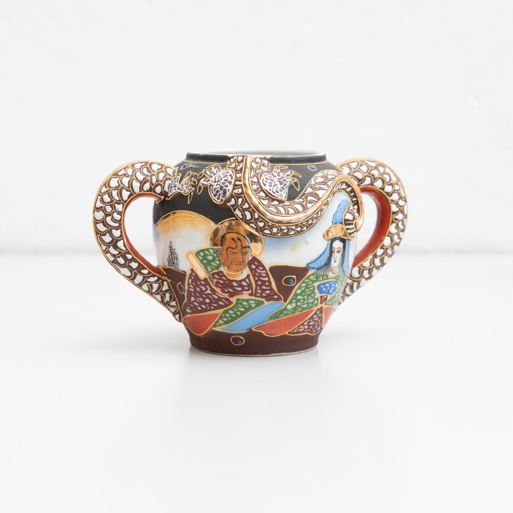Traditionelles antikes japanisches Porzellan-Teeset mit 23 Pieces, um 1950 (Japanisch) im Angebot
