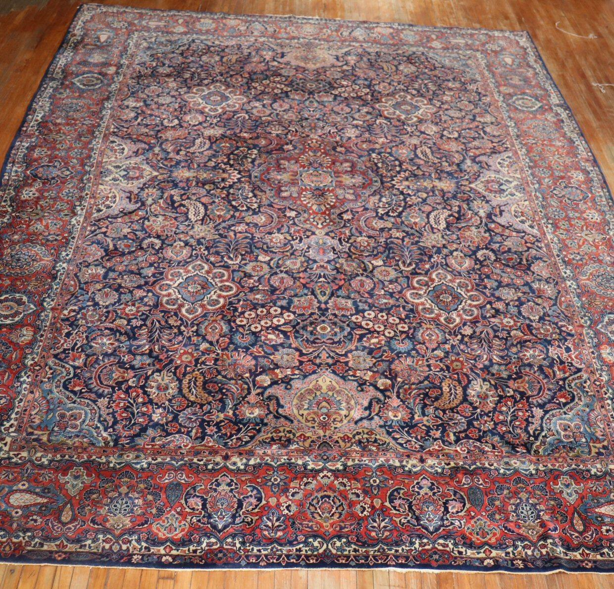 Persian Traditional Antique Kashan Rug For Sale