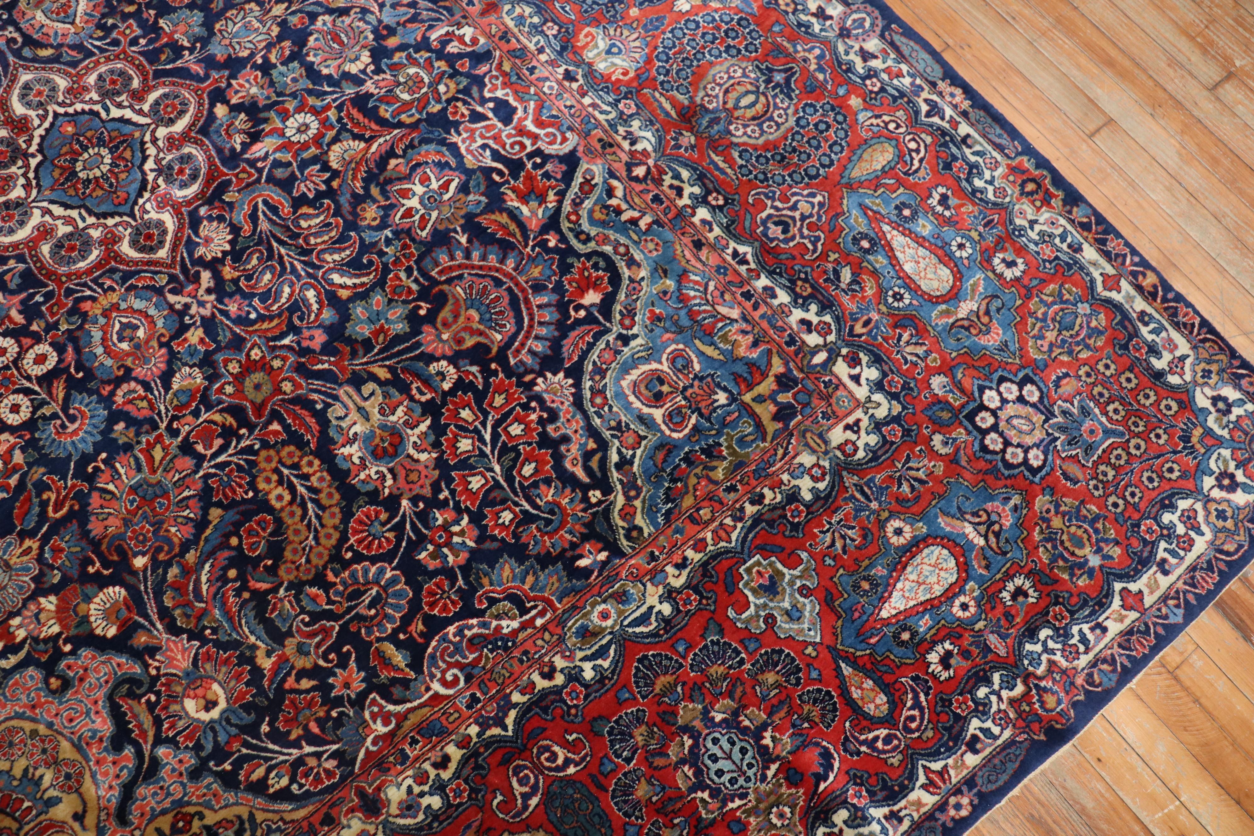 20th Century Traditional Antique Kashan Rug For Sale