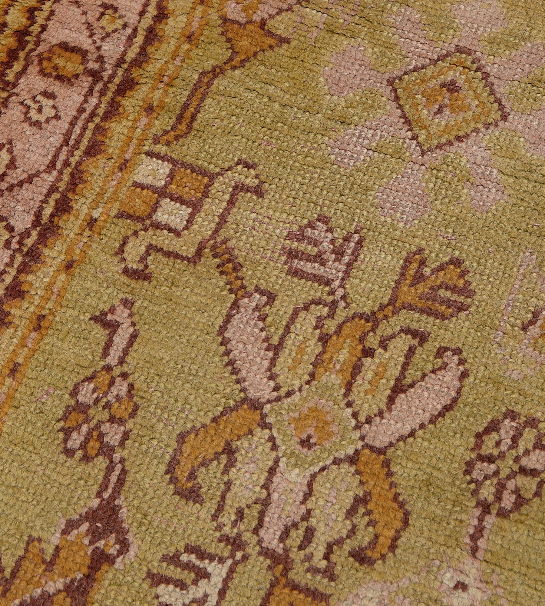 Traditional Antique Pistachio-Green and Pink Anatolian Oushak Runner In Good Condition For Sale In West Hollywood, CA