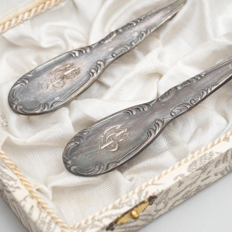 Traditional Antique Silver Fork and Spoon in a Box, circa 1950 For Sale 6