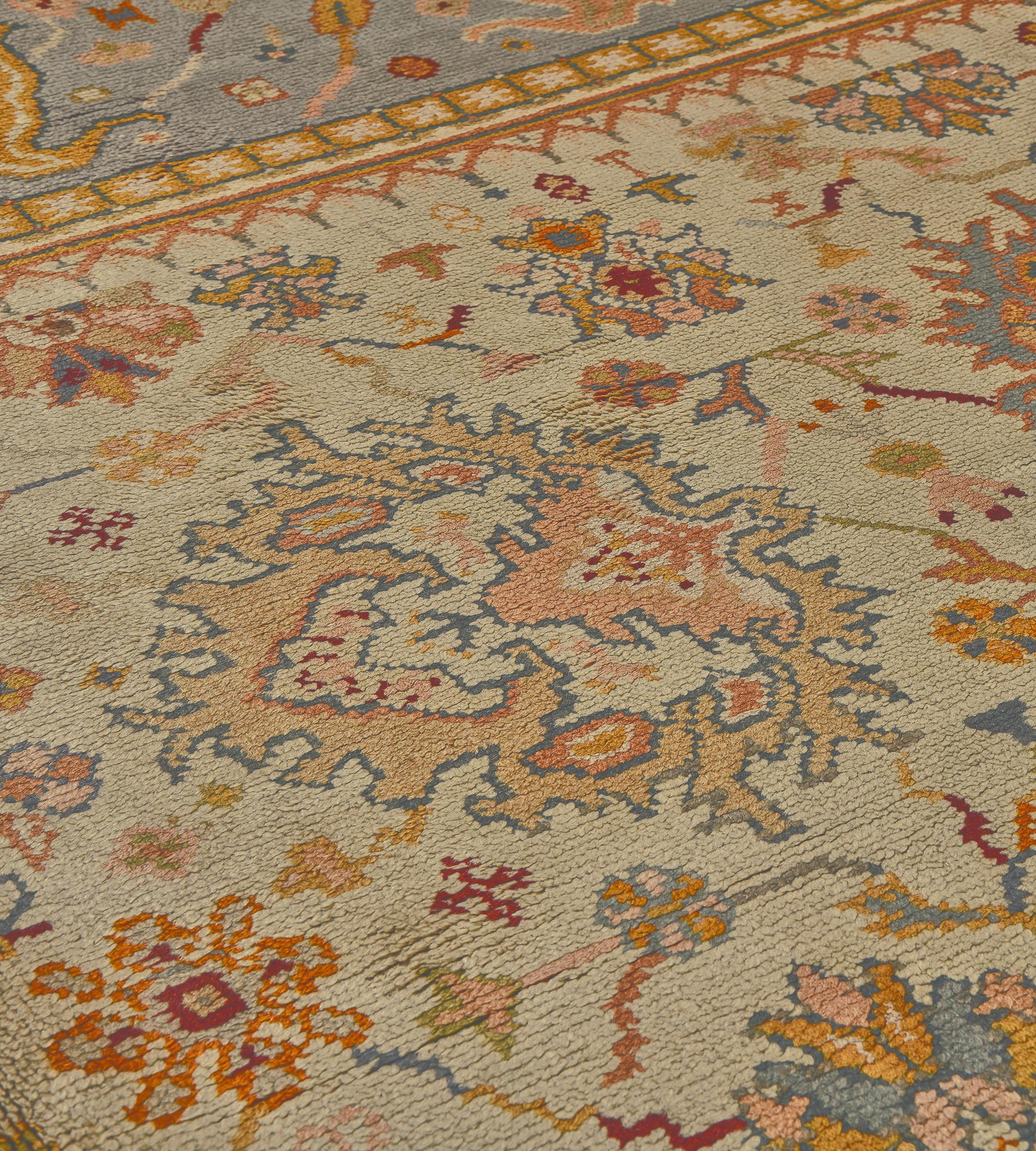 Traditional Antique Wool Floral Irish Donegal Rug  12'8x16'2 In Good Condition For Sale In West Hollywood, CA