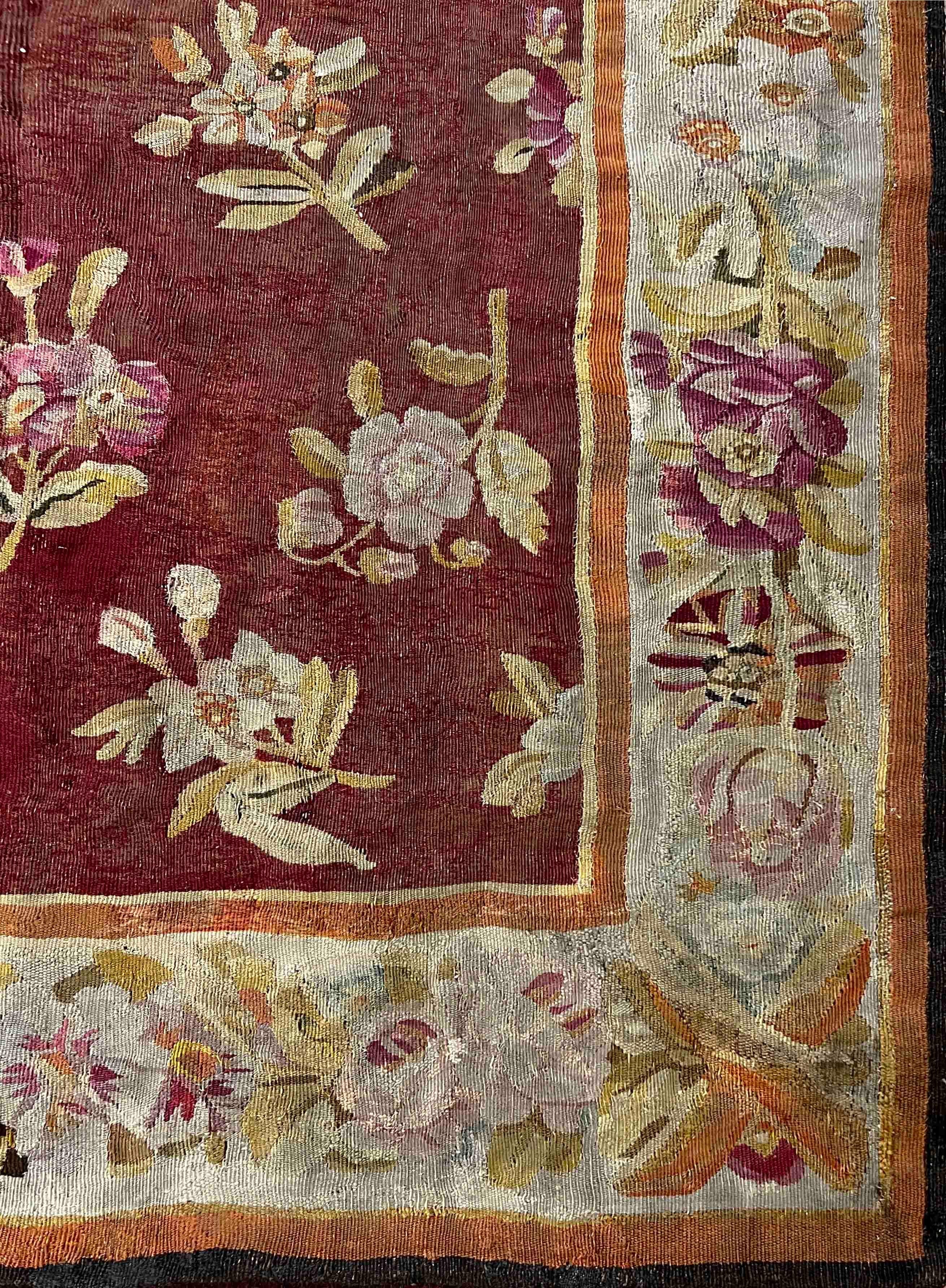 Mid-19th Century Traditional Aubusson rug flat weave style small - N° 879 For Sale