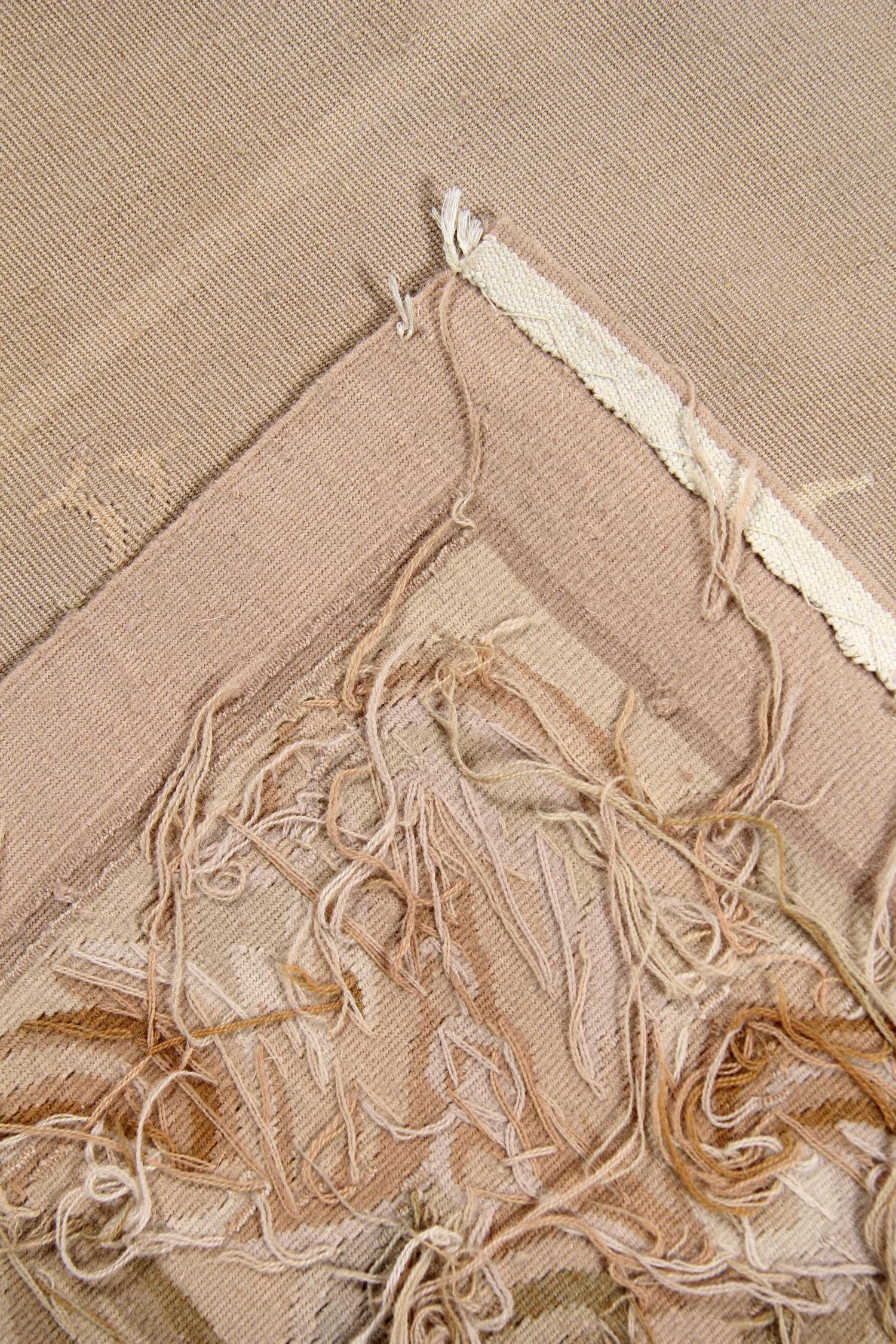 XX secolo Tappeto tradizionale in stile Aubusson Tappeto per aree ad arazzo tessuto a mano in lana in vendita