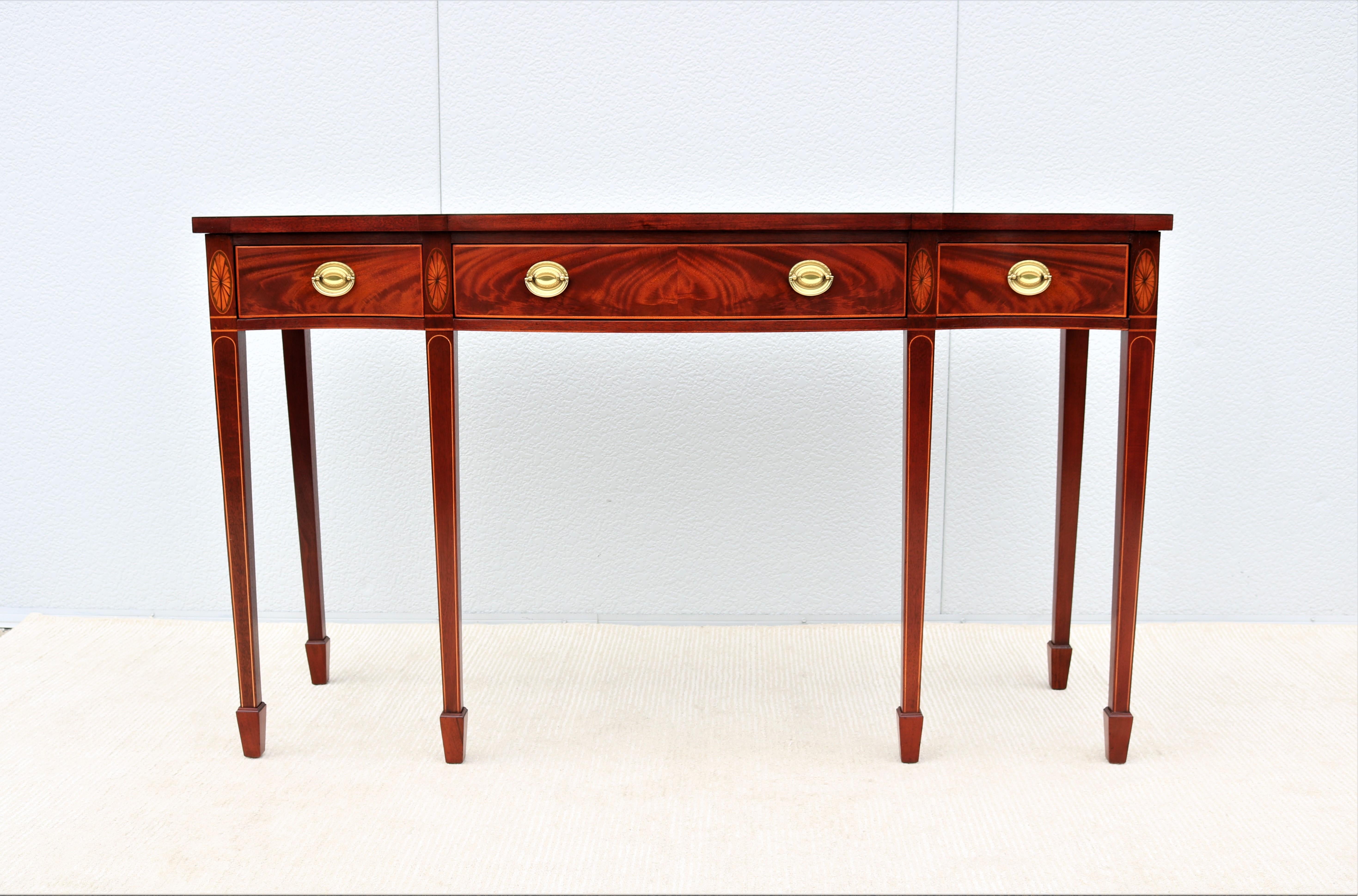 Hand-Carved Traditional Baker Furniture Historic Charleston Mahogany Sheraton Sideboard For Sale