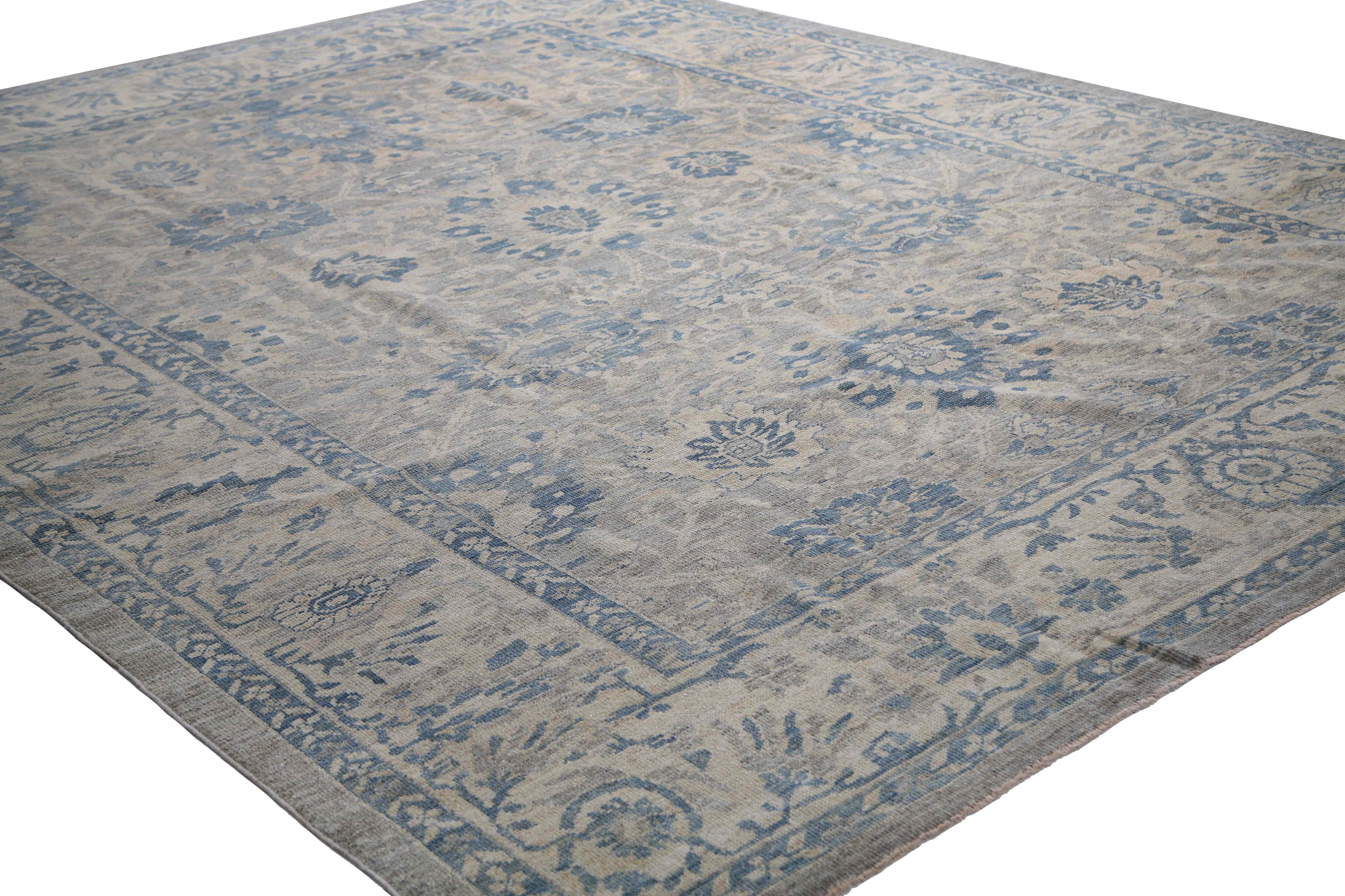 Traditional Blue Handmade Sultanabad Rug  For Sale 4