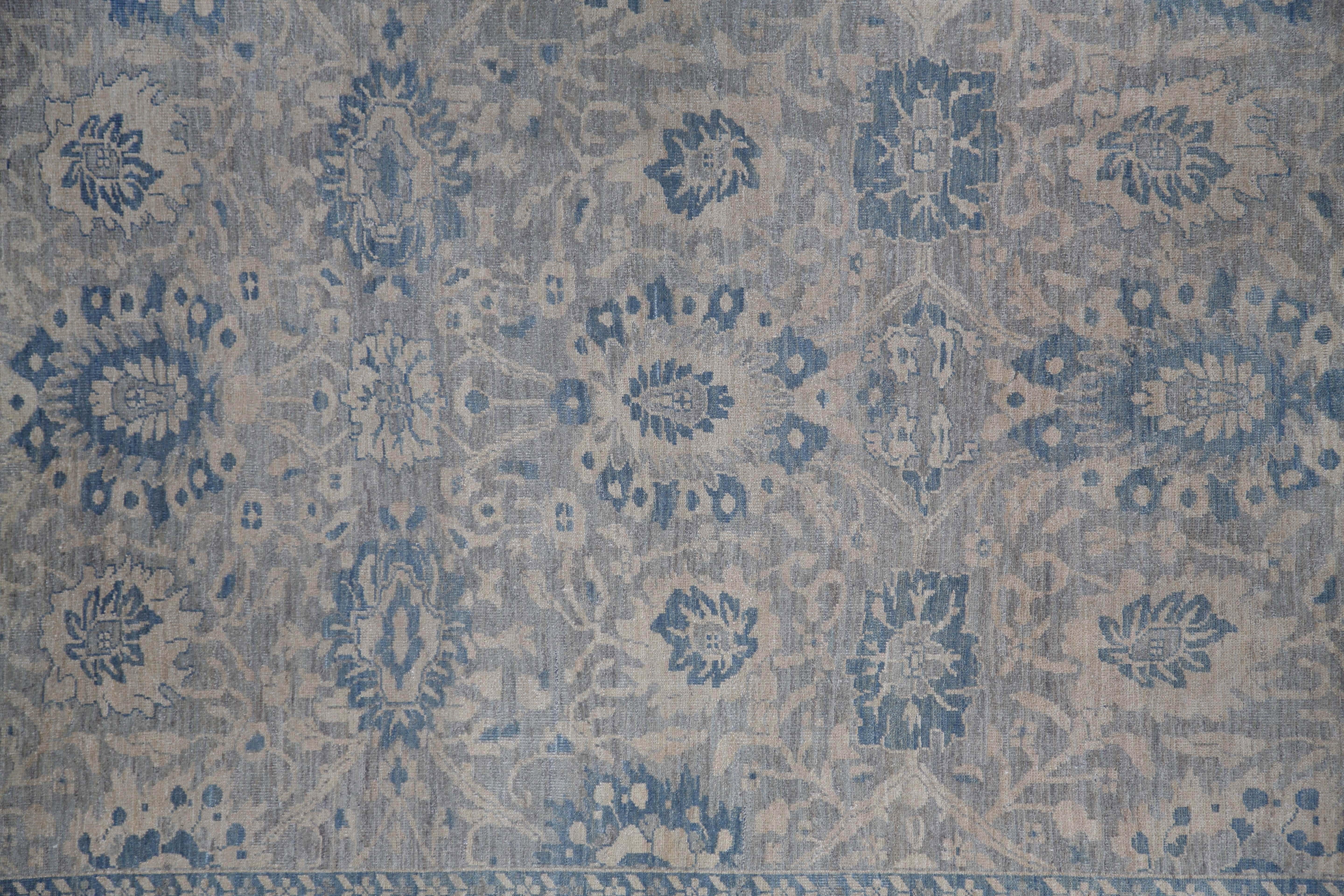 Traditional Blue Handmade Sultanabad Rug For Sale 3