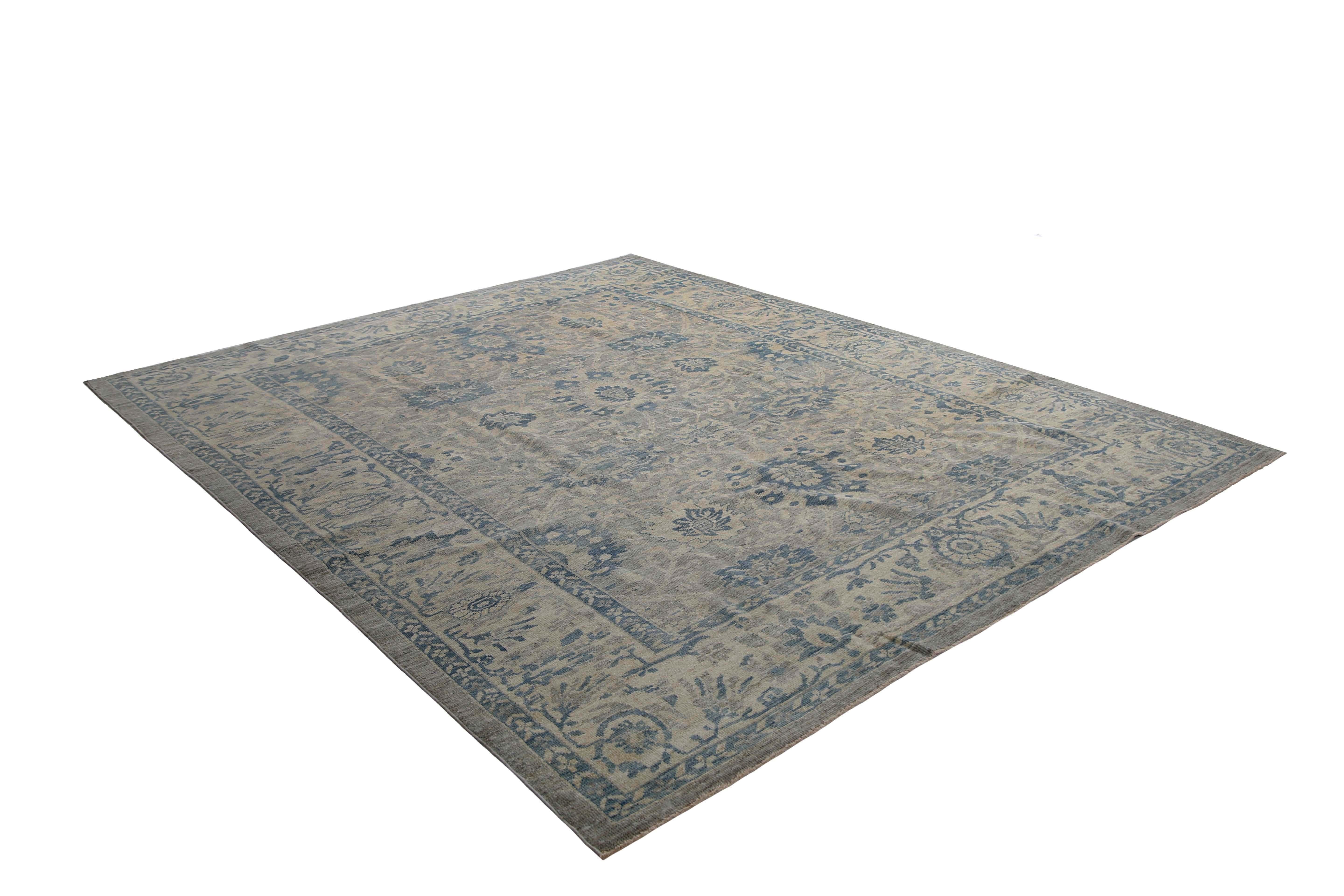 Traditional Blue Handmade Sultanabad Rug  For Sale 3