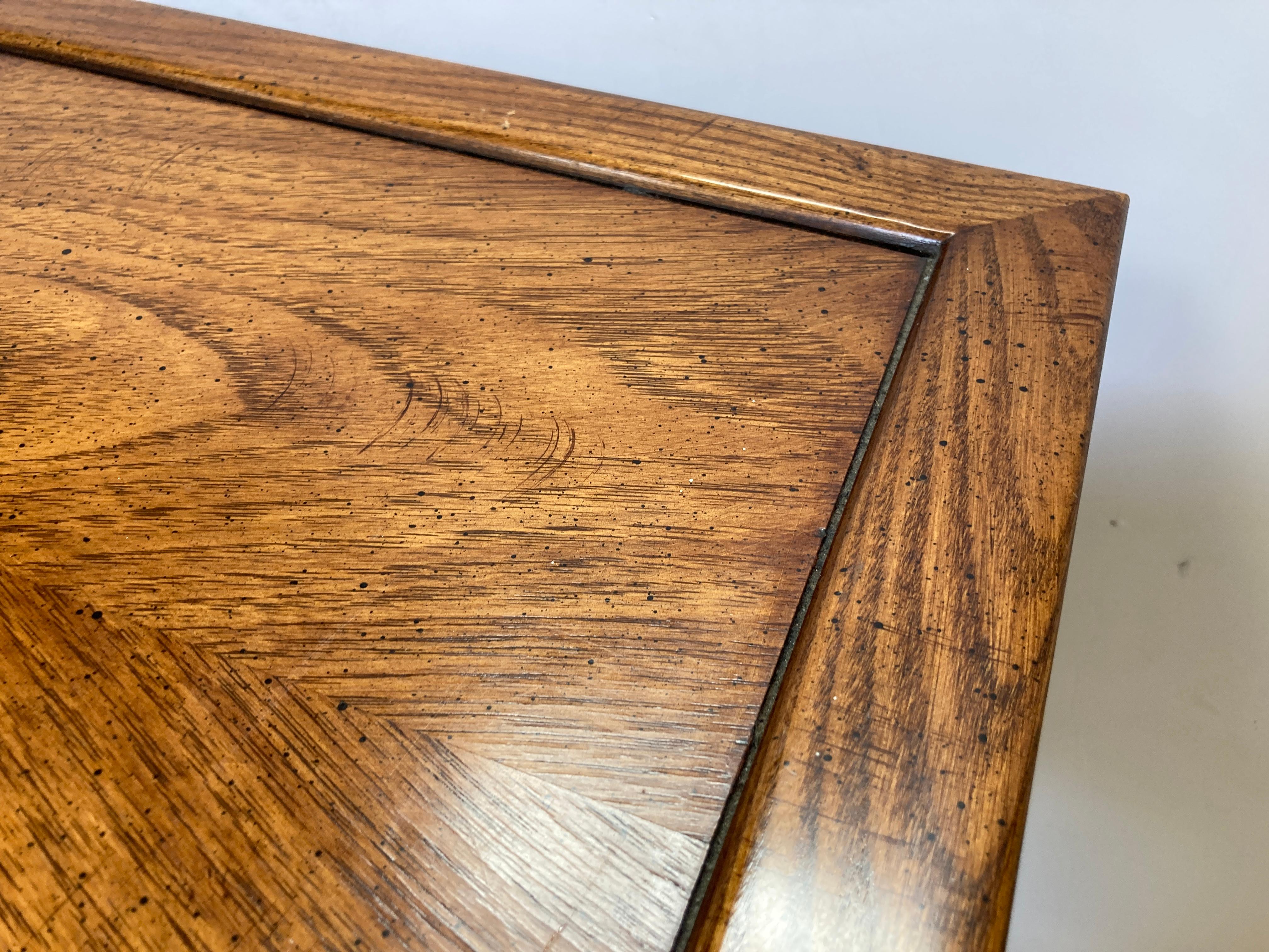 Traditional Brandt Furniture Accent Tier Side Table In Good Condition In North Hollywood, CA
