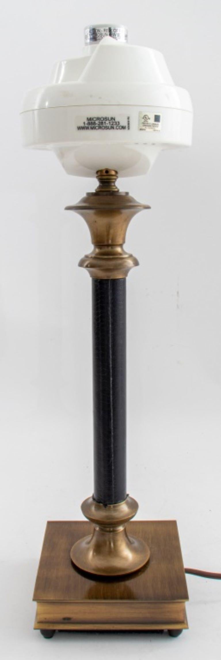 20th Century Traditional Brass & Vegan Leather Table Lamp For Sale