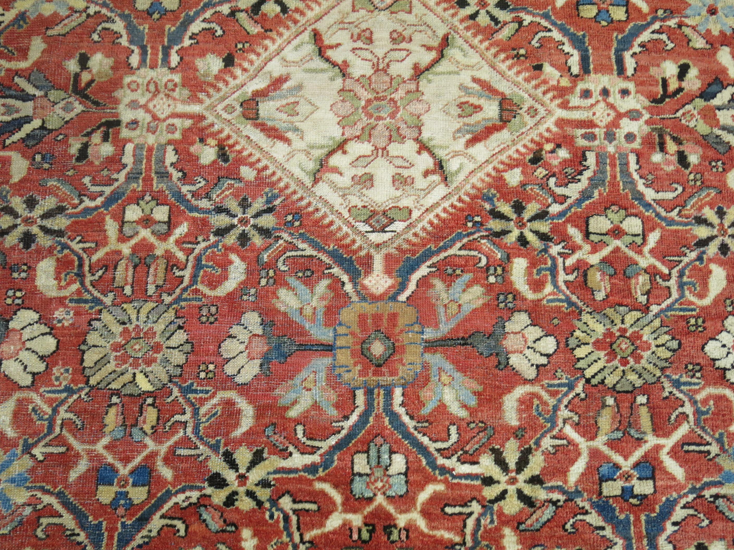Country Tapis persan Mahal traditionnel de couleur brique, taille de pièce en vente