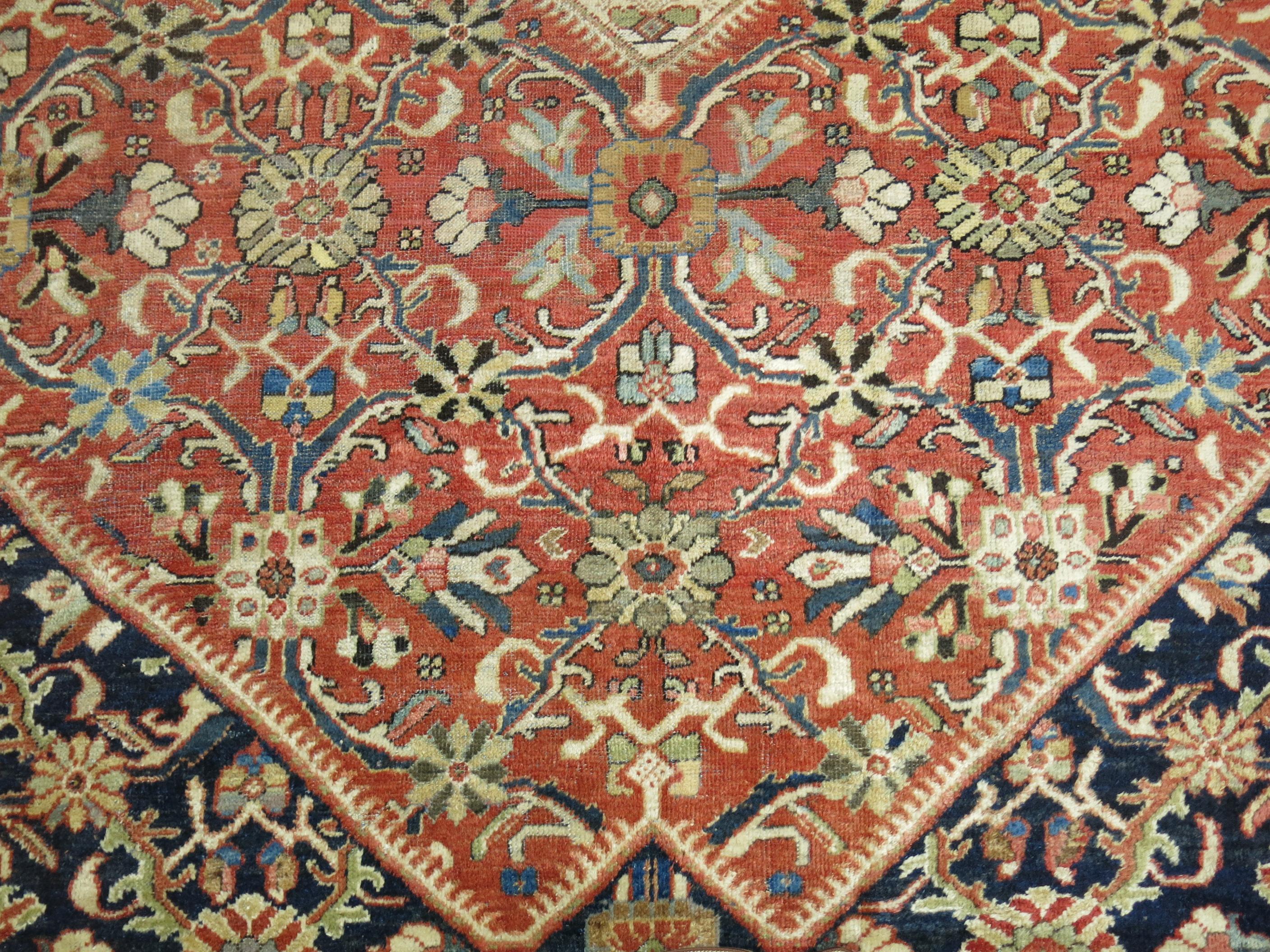 Tapis persan Mahal traditionnel de couleur brique, taille de pièce en vente 1