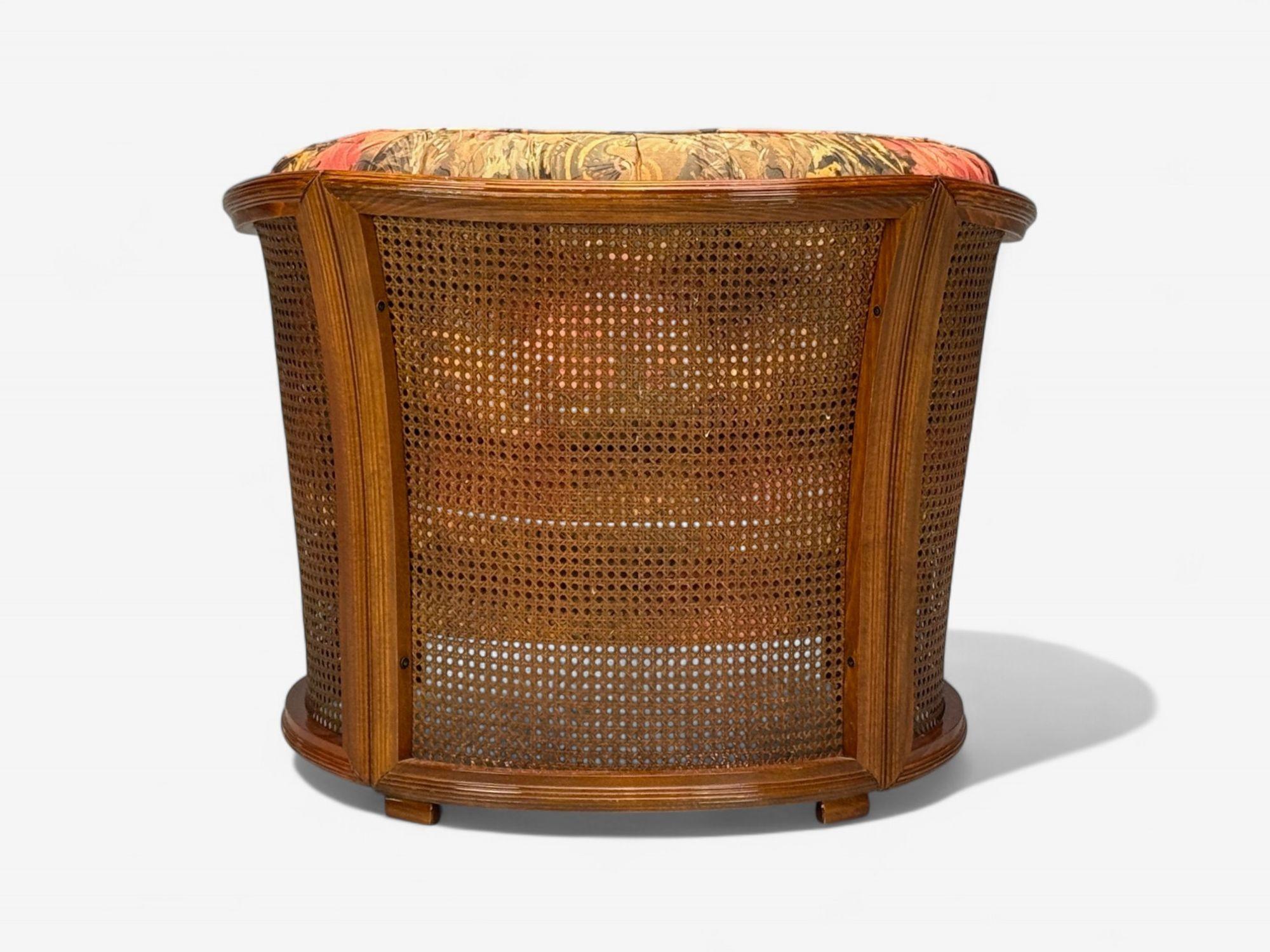 Sillón Tradicional, Caña, Nogal, Respaldo Barril, EEUU, Años 80 en venta 5
