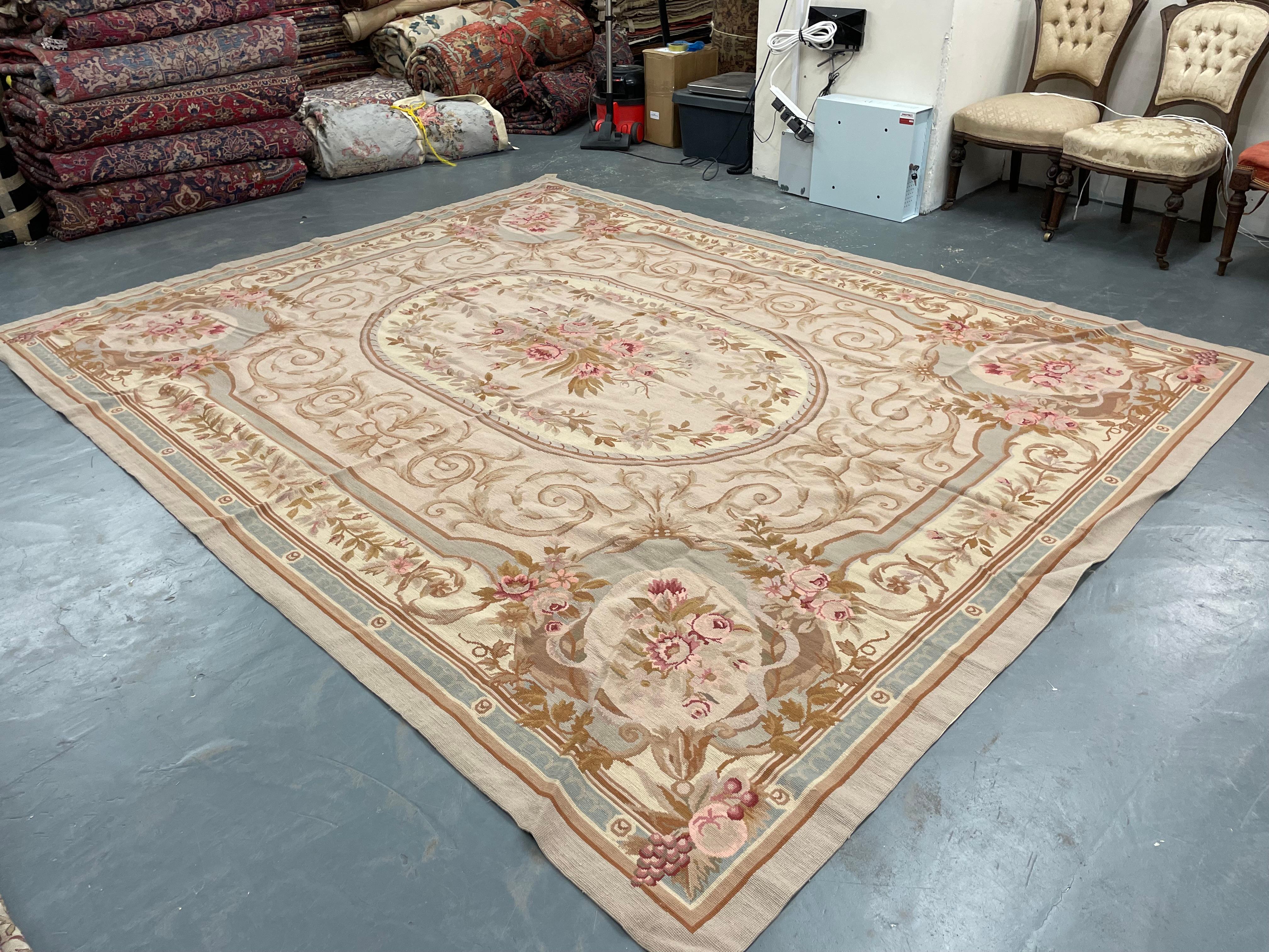 Chinese Traditional Carpet Aubusson Area Rug Blue Handwoven Wool Needlepoint For Sale