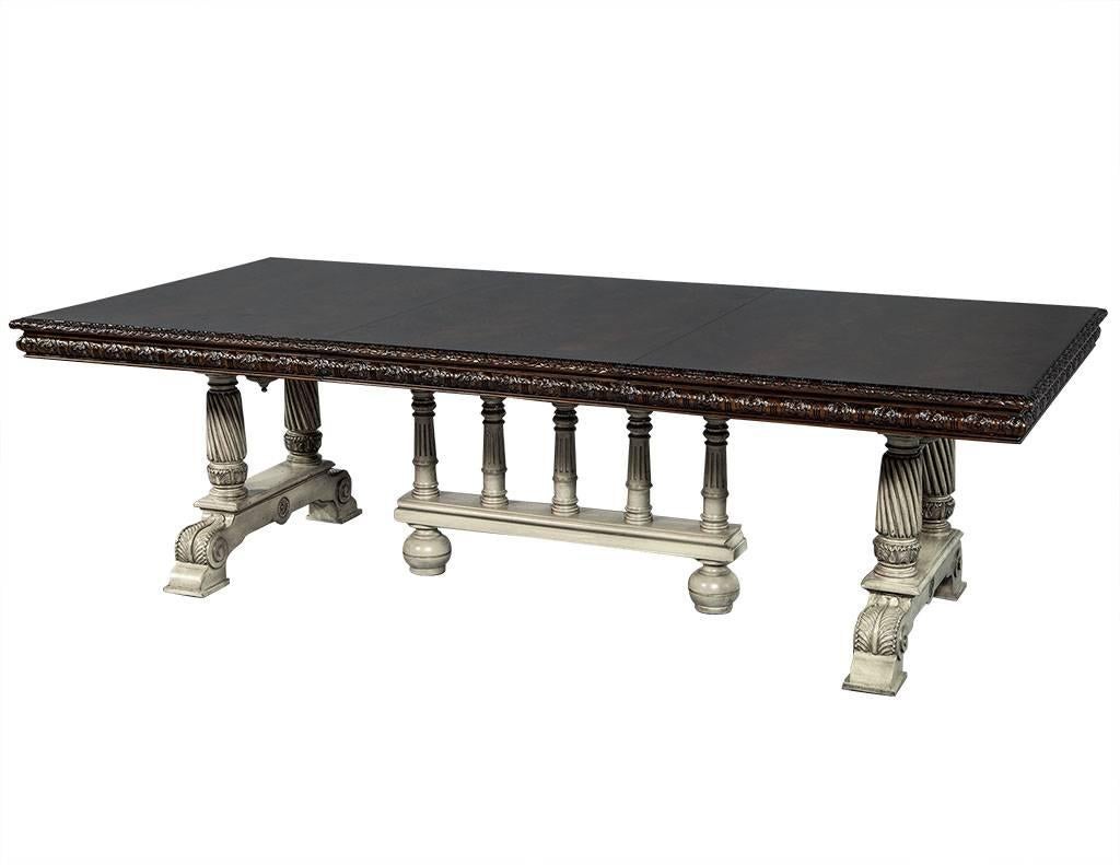 Traditional Carved Flame Mahogany Dining Table In Excellent Condition In North York, ON