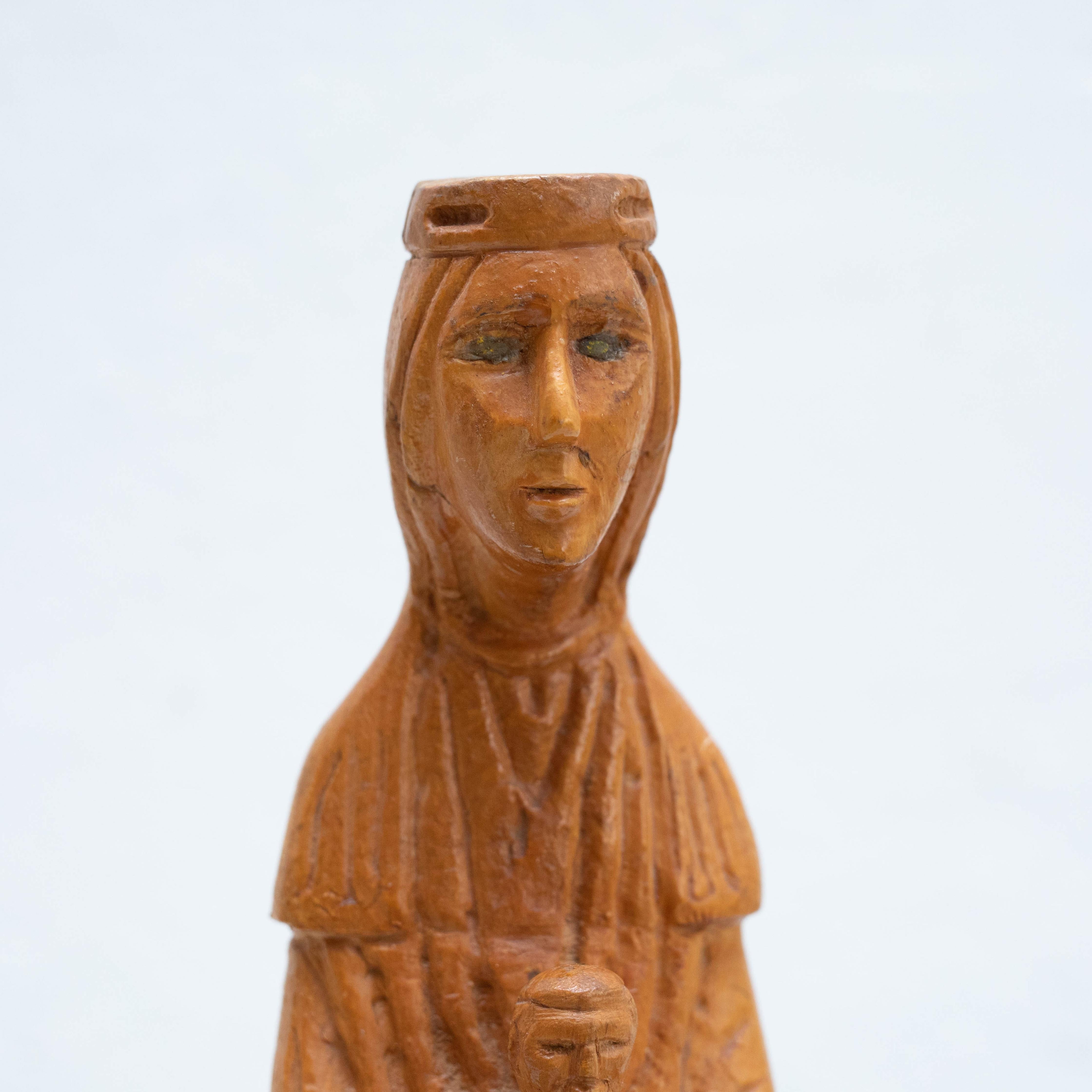 Traditionelle spanische religiöse katholische Jungfrau „La Moreneta“ aus Holzskulptur im Angebot 6