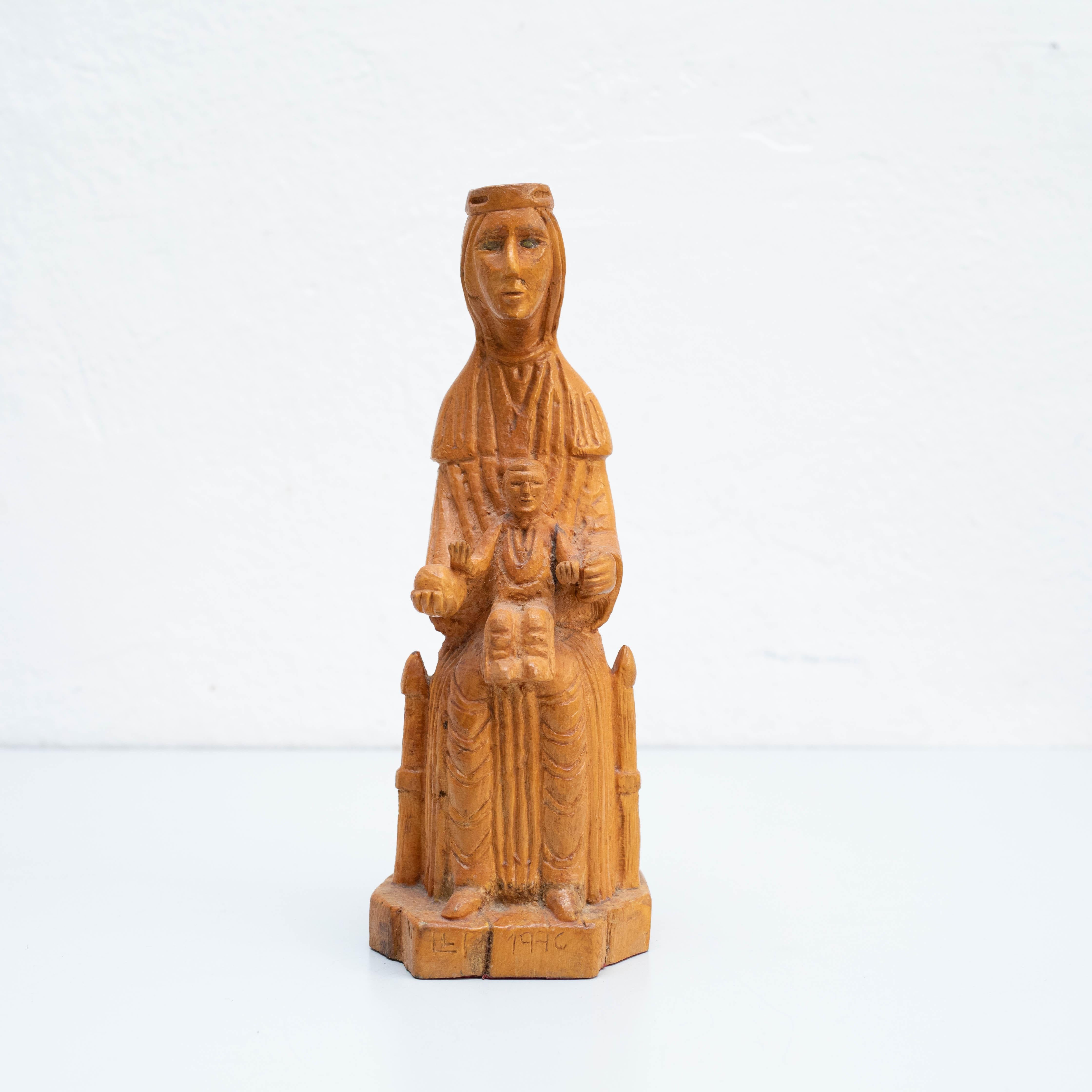 Sculpture en bois de la Vierge religieuse traditionnelle catalane 