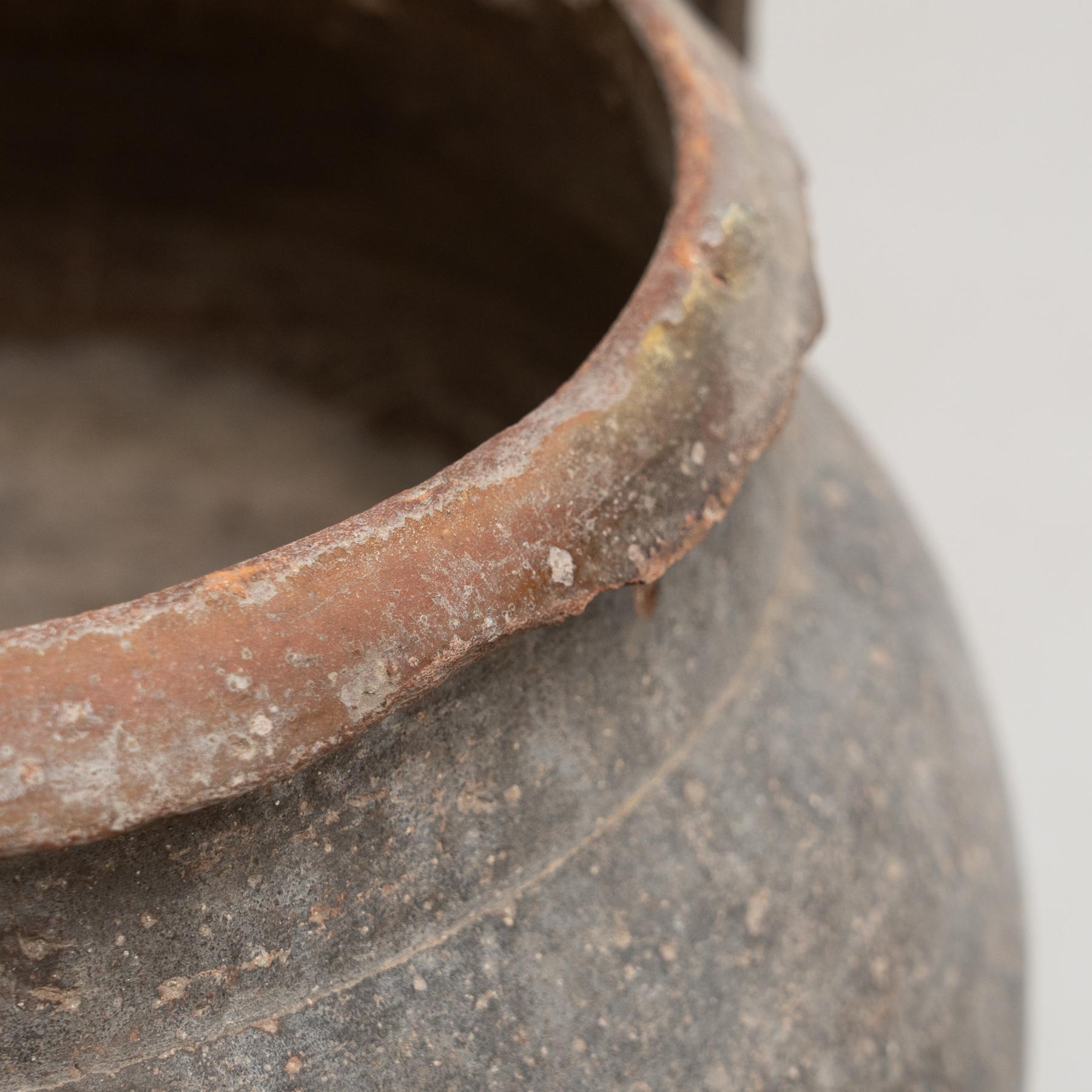 Jardinière traditionnelle en céramique, vers 1960 en vente 5