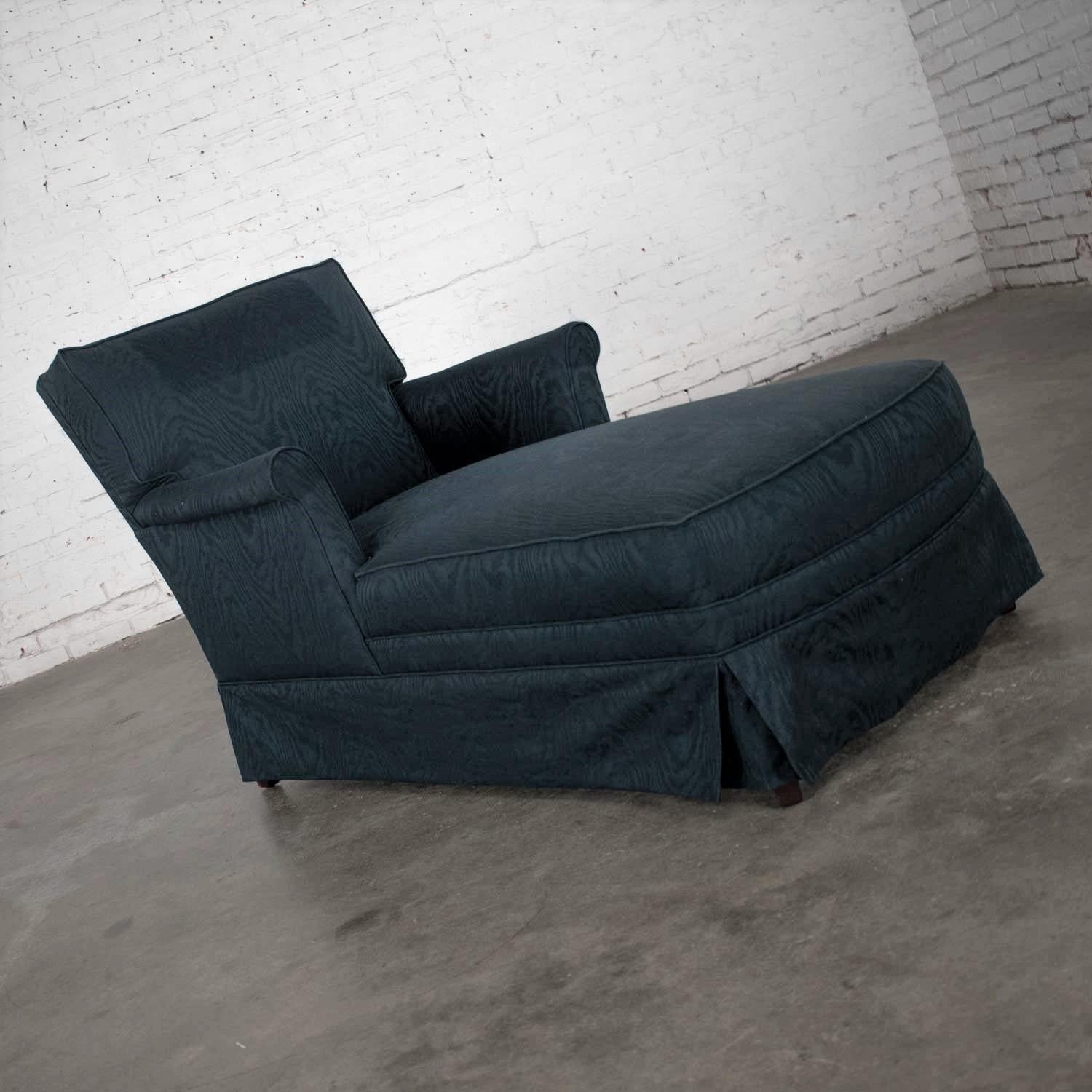 roll arm chaise lounge
