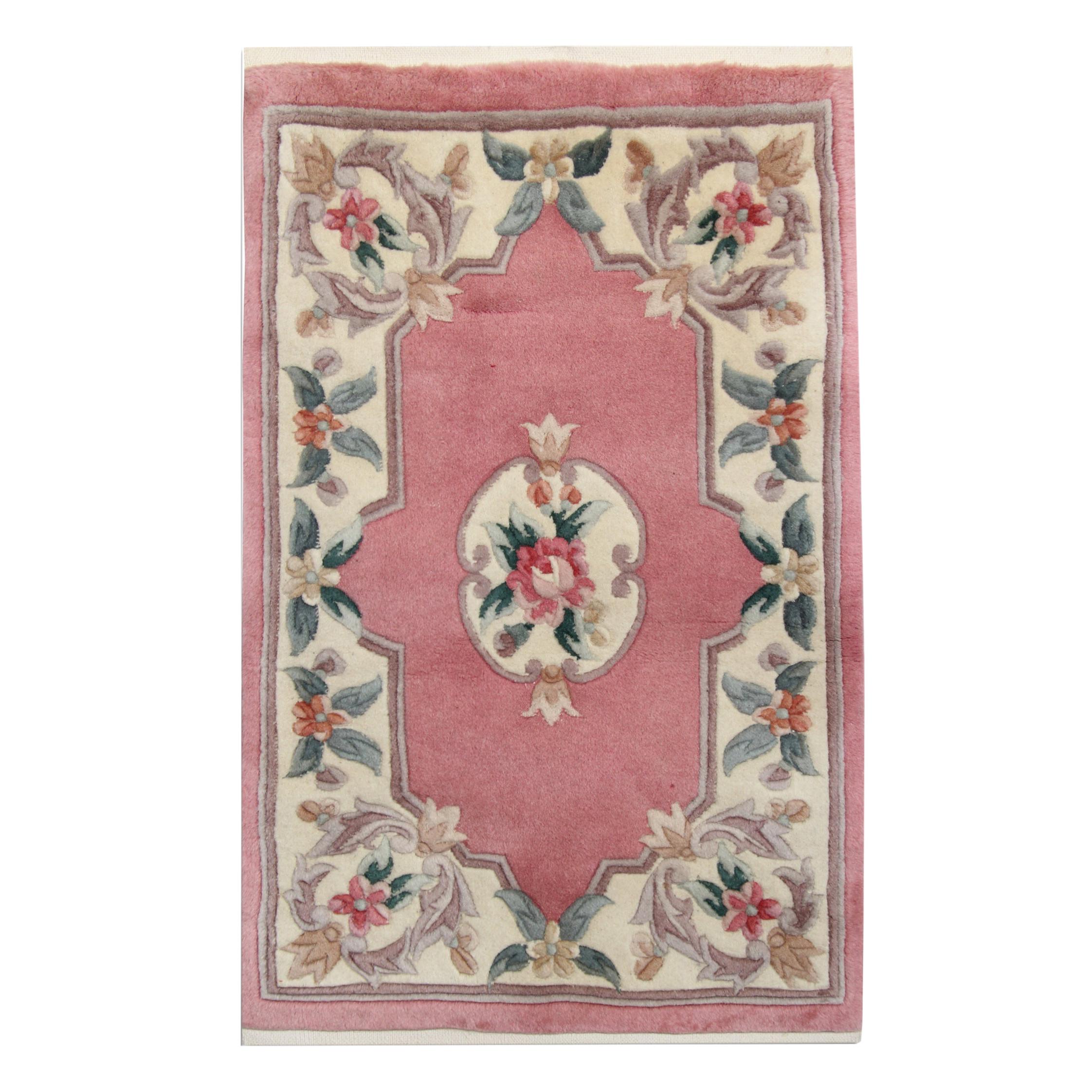 Traditional Chinese Area Rug, Pink Wool Carpet Rug Small Handwoven For Sale