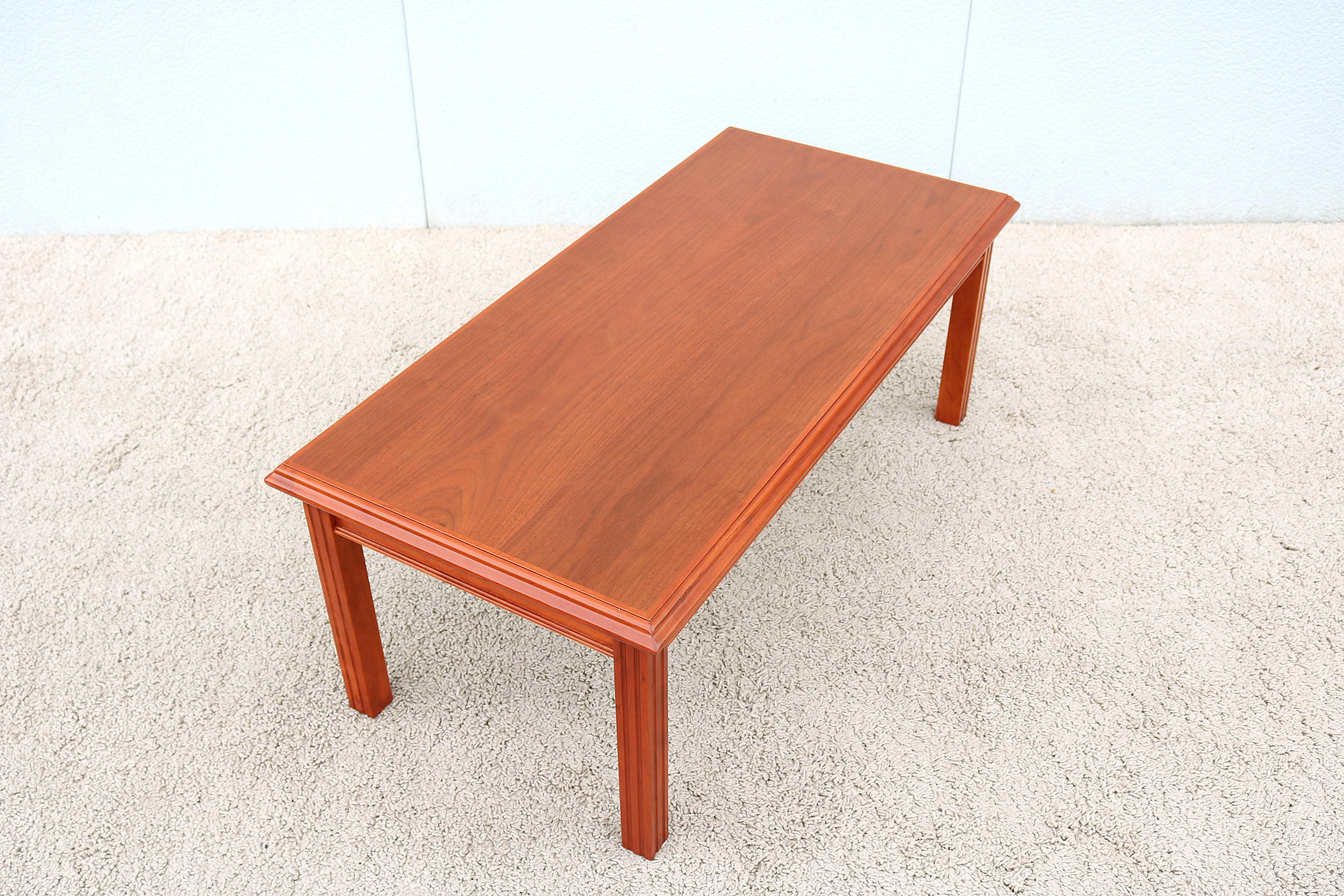 Traditional Classic Arnold Furniture Rectangle Walnut Occasional Coffee Table en vente 8
