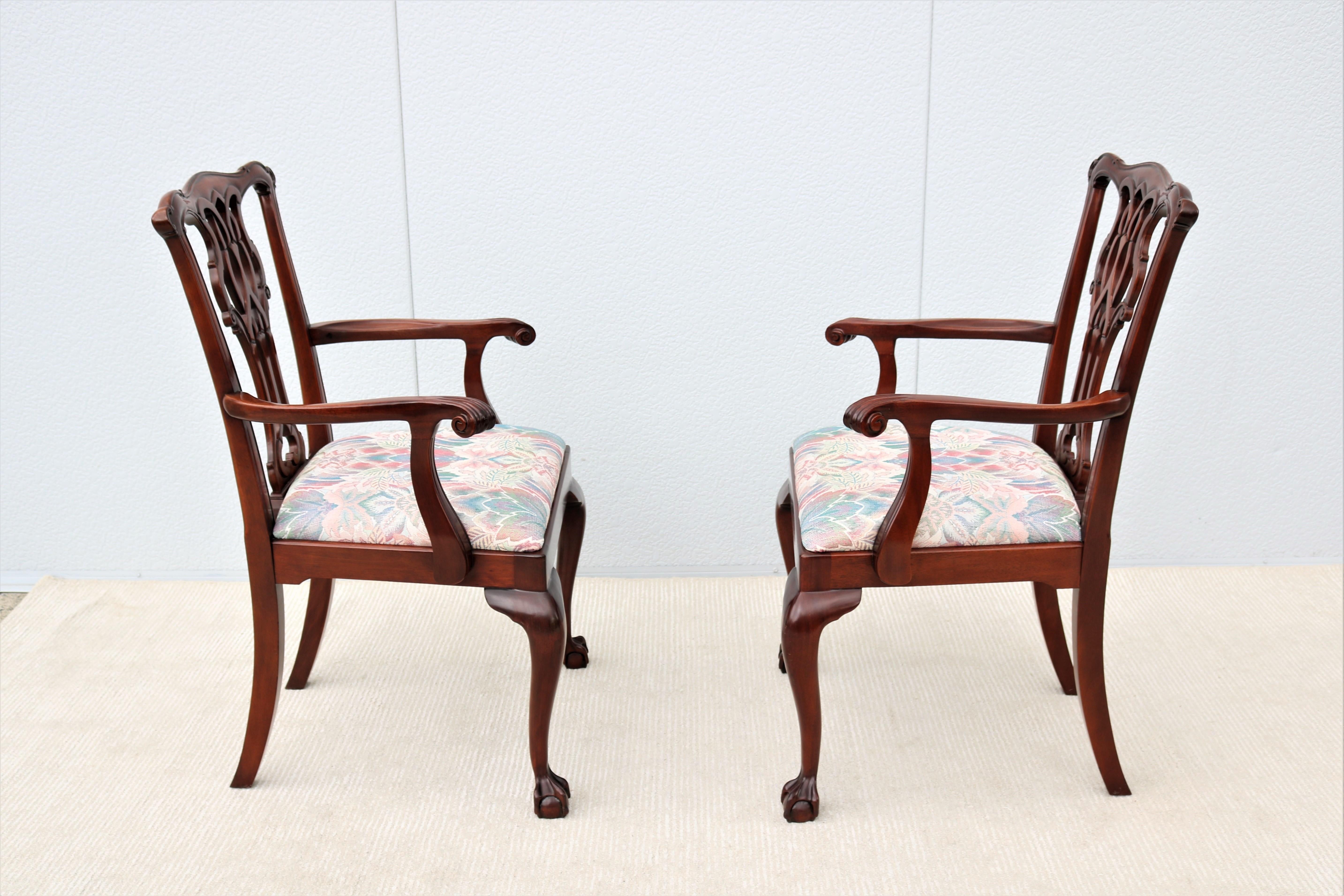Traditional Classic Chippendale Style Mahogany Armchairs by Councill - a Pair For Sale 7