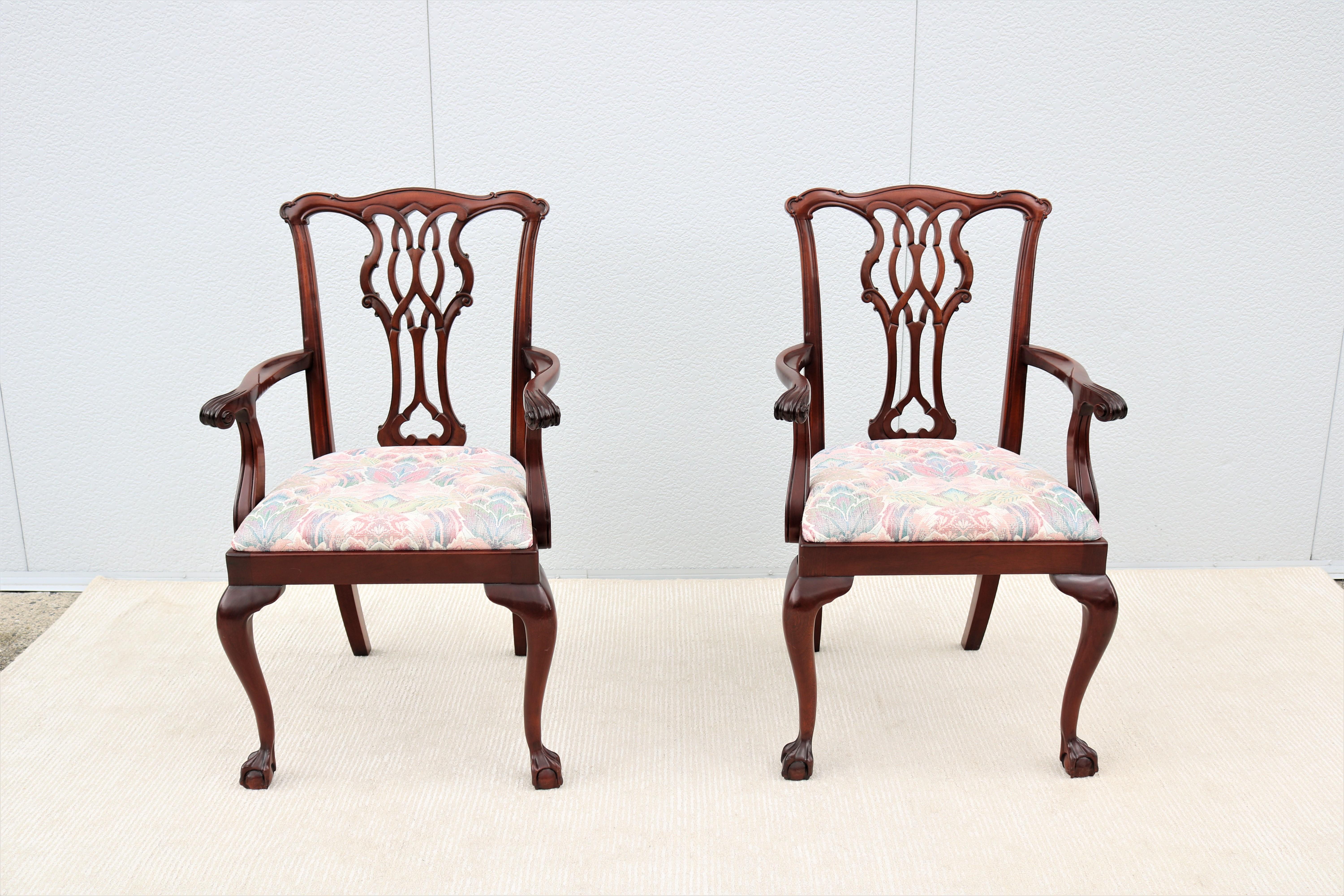 Traditional Classic Chippendale Style Mahogany Armchairs by Councill - a Pair For Sale 2