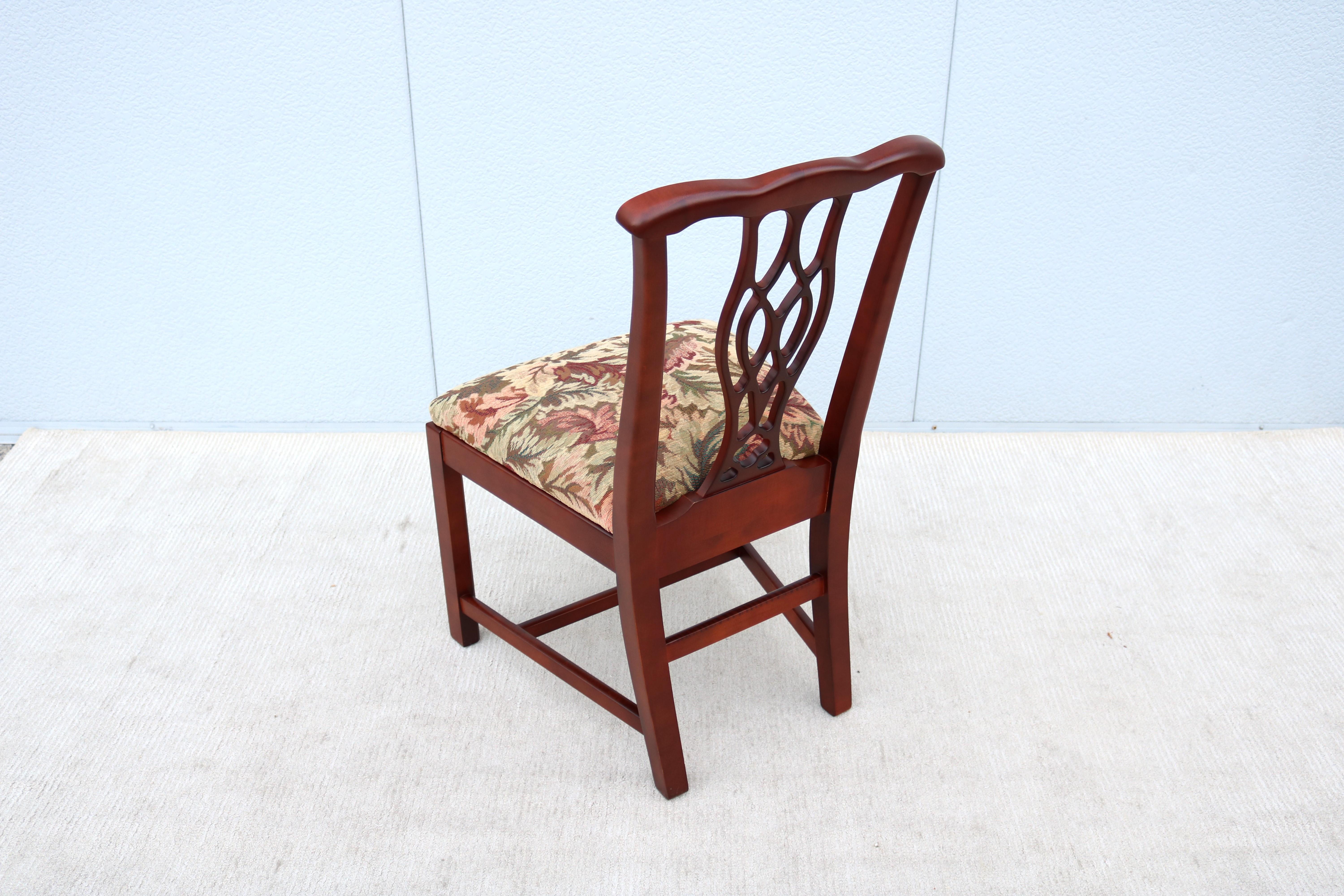 Chaise d'appoint ou d'invité sans accoudoirs en érable, de style Classic Chippendale par Jofco en vente 3