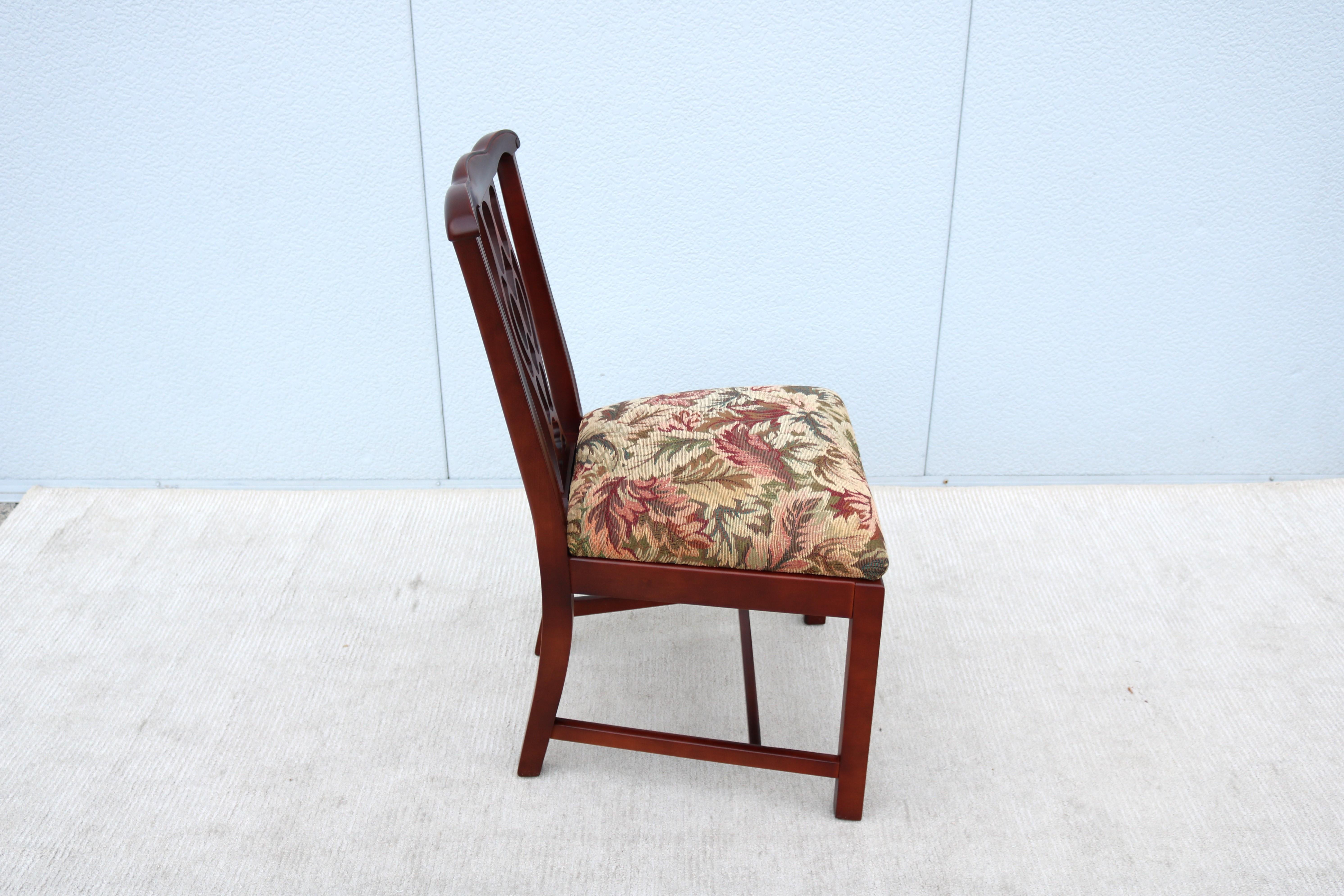 Chaise d'appoint ou d'invité sans accoudoirs en érable, de style Classic Chippendale par Jofco en vente 7
