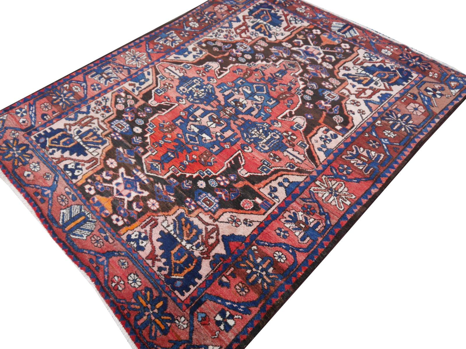 Traditioneller klassischer Vintage-Teppich Wolle handgeknüpft halb antiker Teppich Midcentury (Handgeknüpft) im Angebot