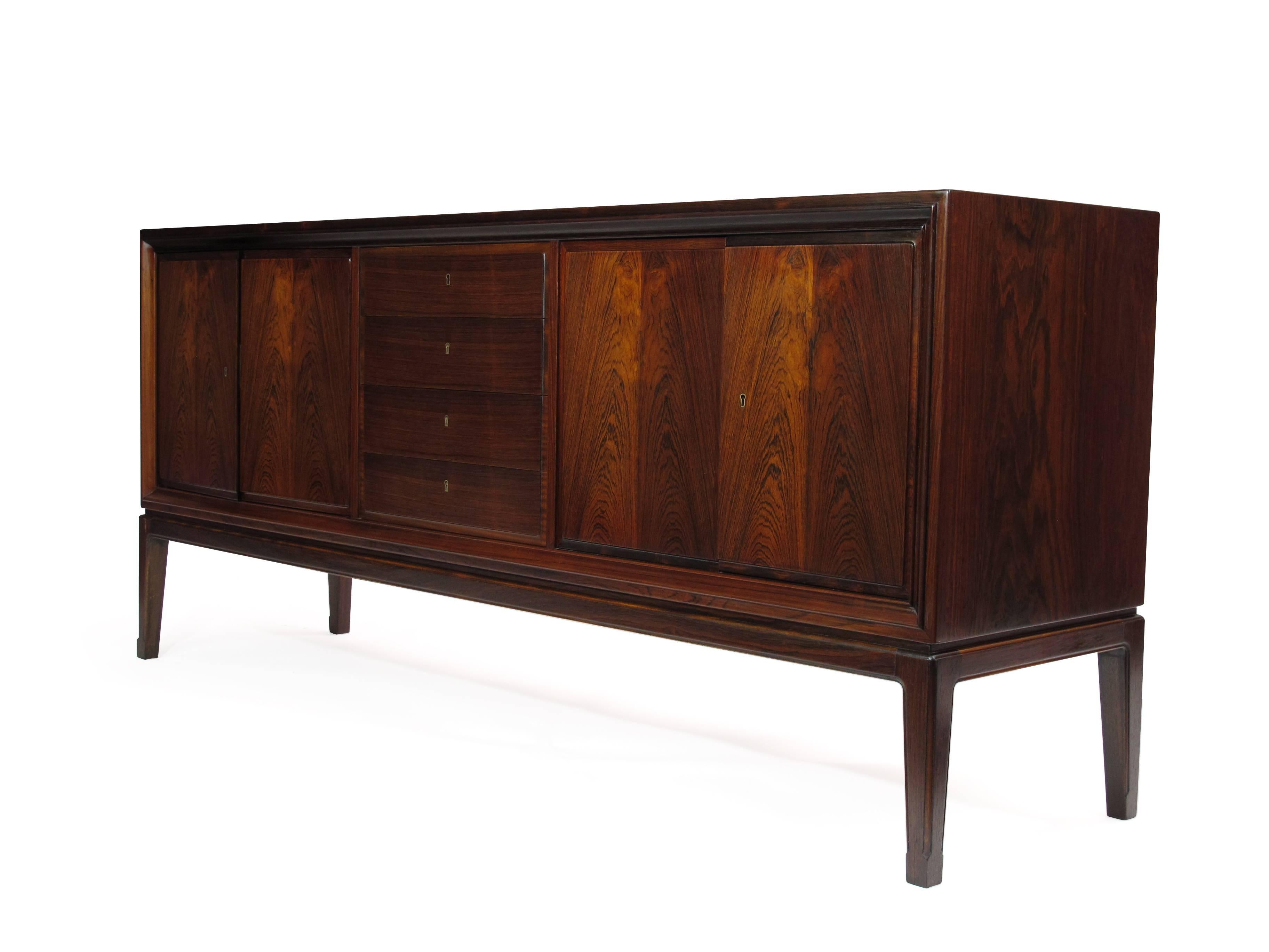 Traditional Danish Rosewood Credenza In Excellent Condition In Oakland, CA